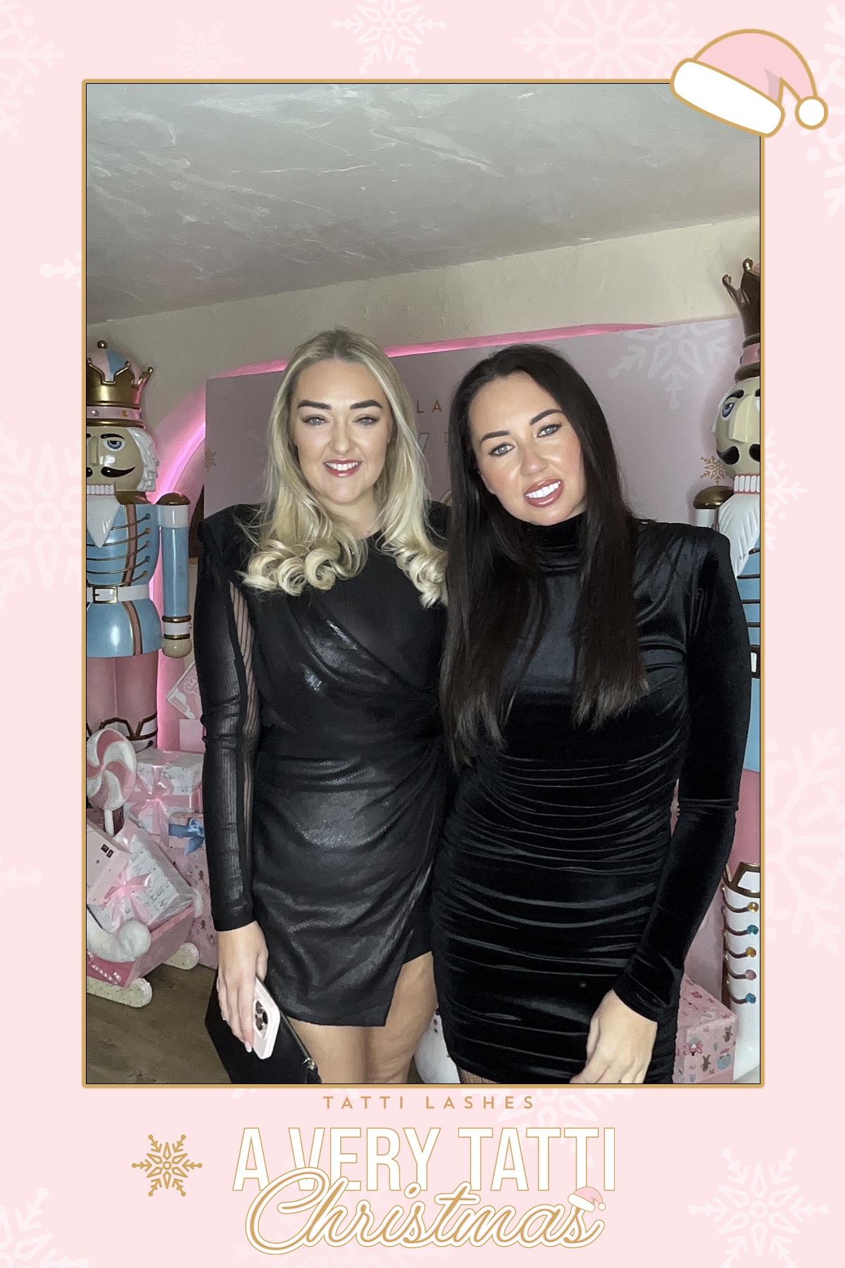 Tatti Lashes Christmas Party | View more photos from the event at gallery.liverpoolselfiemirror.co.uk/u/LiverpoolSelfieMirror/Tatti-Lashes-Christmas-Party