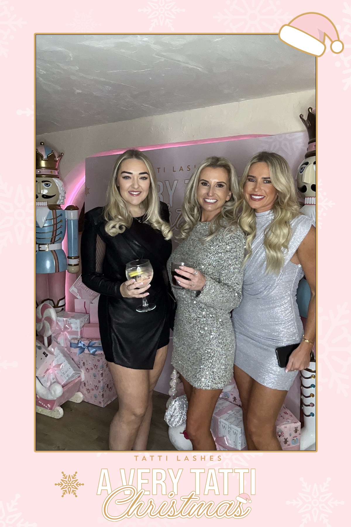 Tatti Lashes Christmas Party | View more photos from the event at gallery.liverpoolselfiemirror.co.uk/u/LiverpoolSelfieMirror/Tatti-Lashes-Christmas-Party