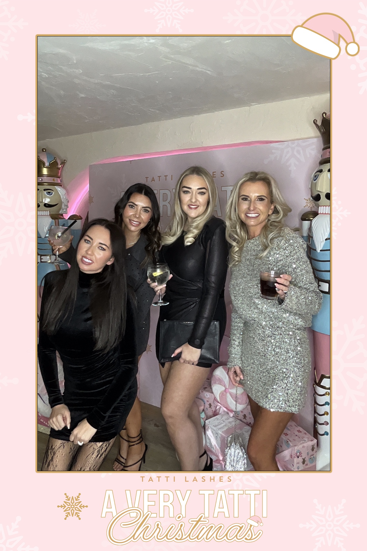 Tatti Lashes Christmas Party | View more photos from the event at gallery.liverpoolselfiemirror.co.uk/u/LiverpoolSelfieMirror/Tatti-Lashes-Christmas-Party