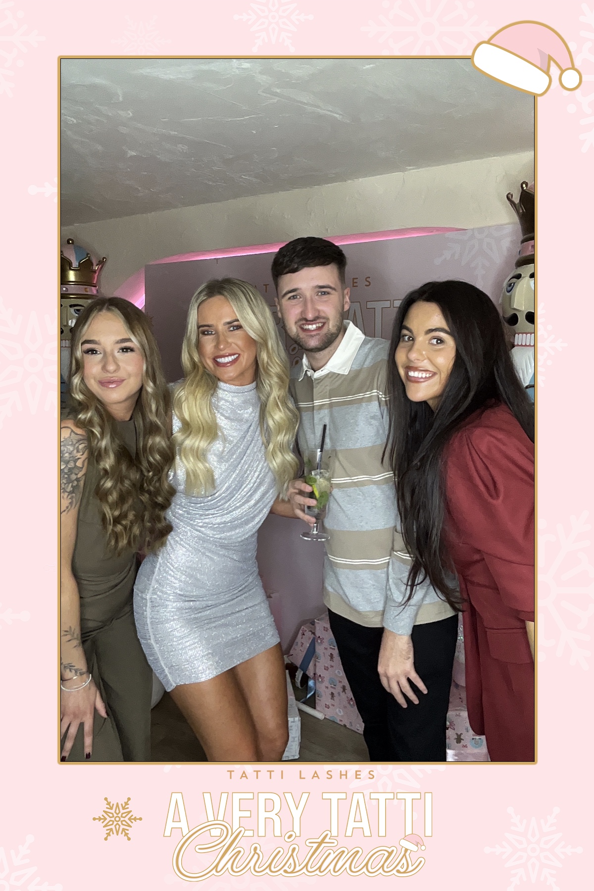 Tatti Lashes Christmas Party | View more photos from the event at gallery.liverpoolselfiemirror.co.uk/u/LiverpoolSelfieMirror/Tatti-Lashes-Christmas-Party