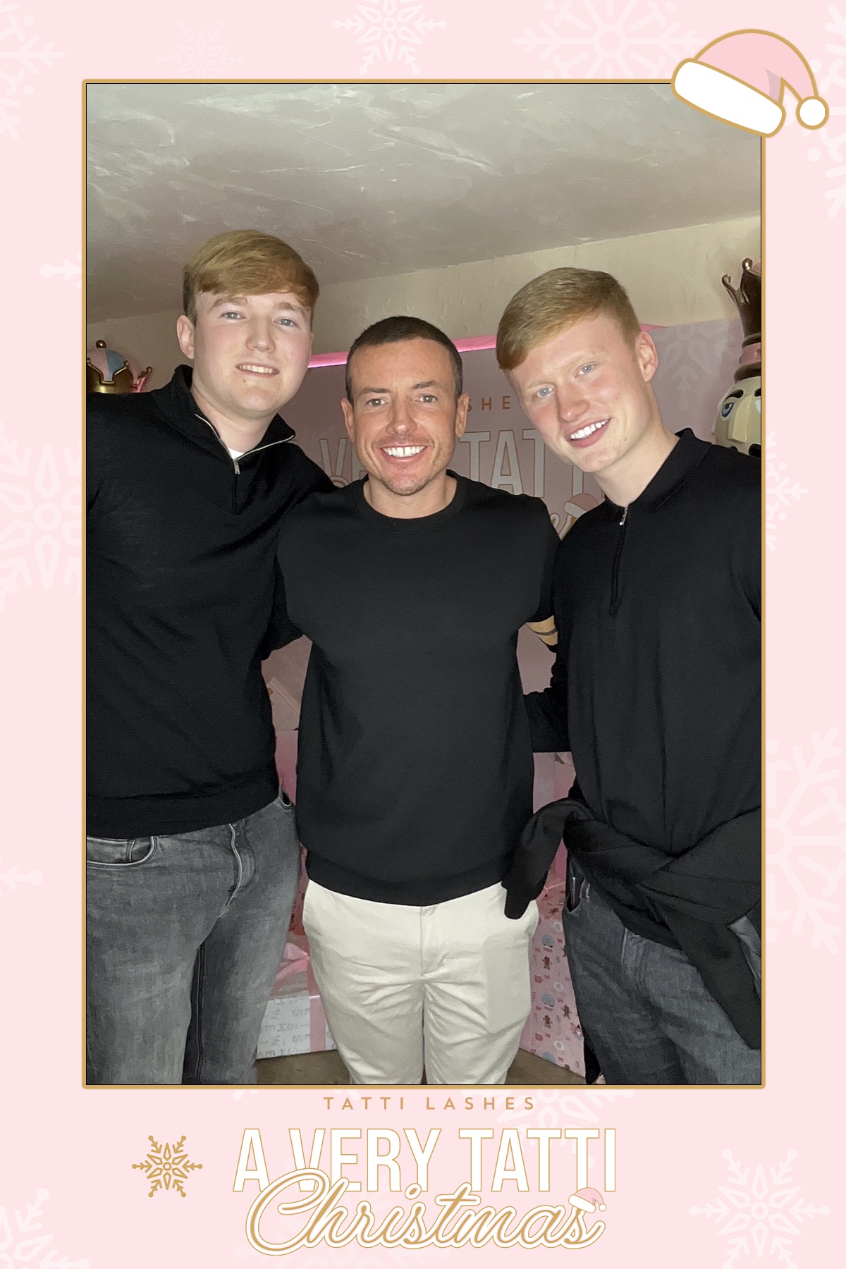 Tatti Lashes Christmas Party | View more photos from the event at gallery.liverpoolselfiemirror.co.uk/u/LiverpoolSelfieMirror/Tatti-Lashes-Christmas-Party