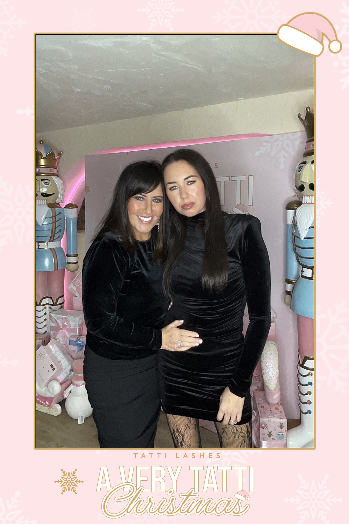 Tatti Lashes Christmas Party | View more photos from the event at gallery.liverpoolselfiemirror.co.uk/u/LiverpoolSelfieMirror/Tatti-Lashes-Christmas-Party