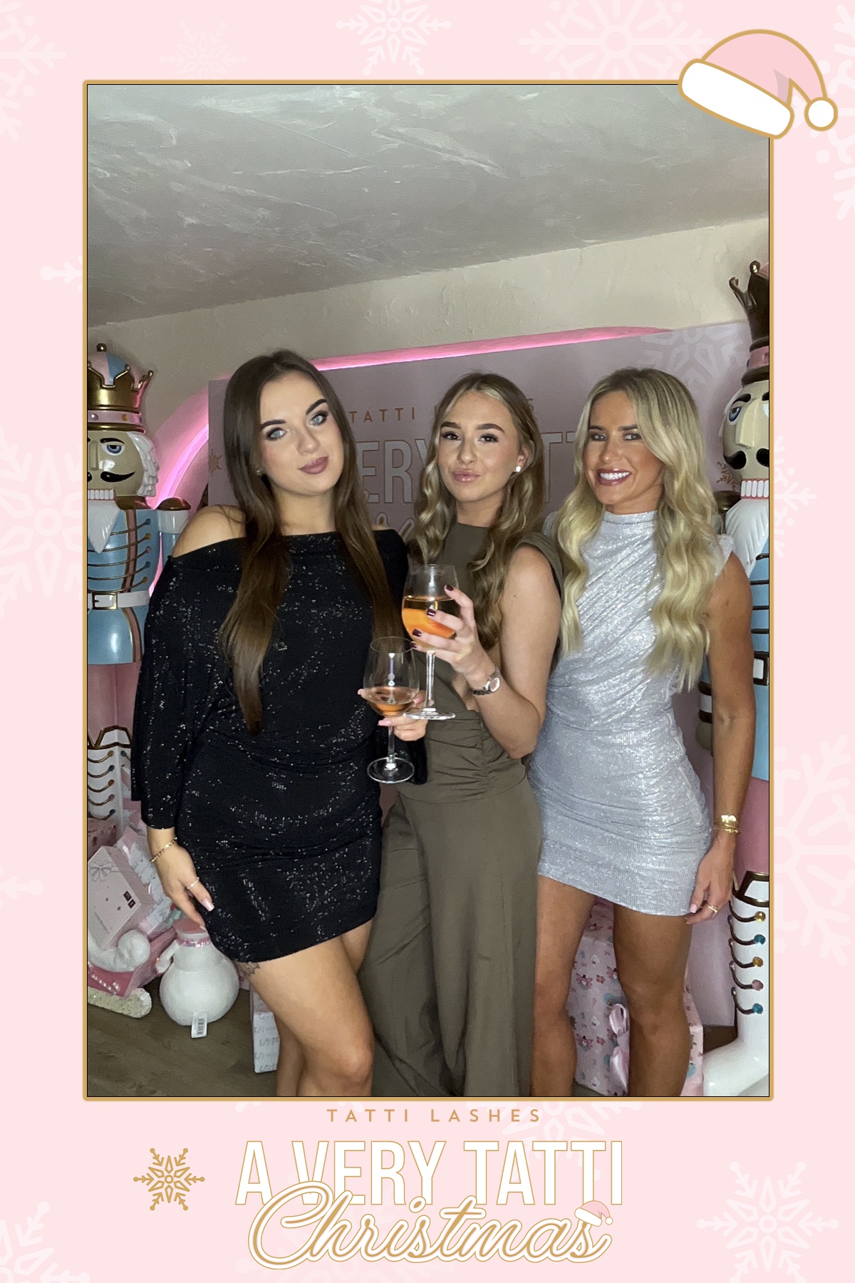 Tatti Lashes Christmas Party | View more photos from the event at gallery.liverpoolselfiemirror.co.uk/u/LiverpoolSelfieMirror/Tatti-Lashes-Christmas-Party