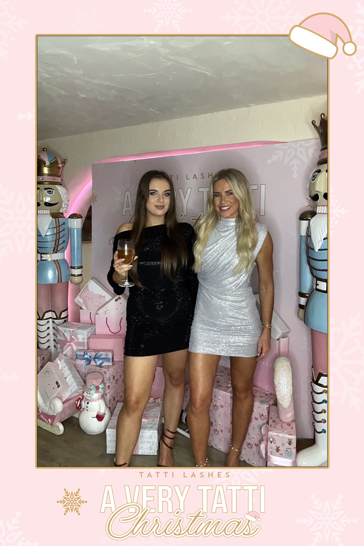 Tatti Lashes Christmas Party | View more photos from the event at gallery.liverpoolselfiemirror.co.uk/u/LiverpoolSelfieMirror/Tatti-Lashes-Christmas-Party