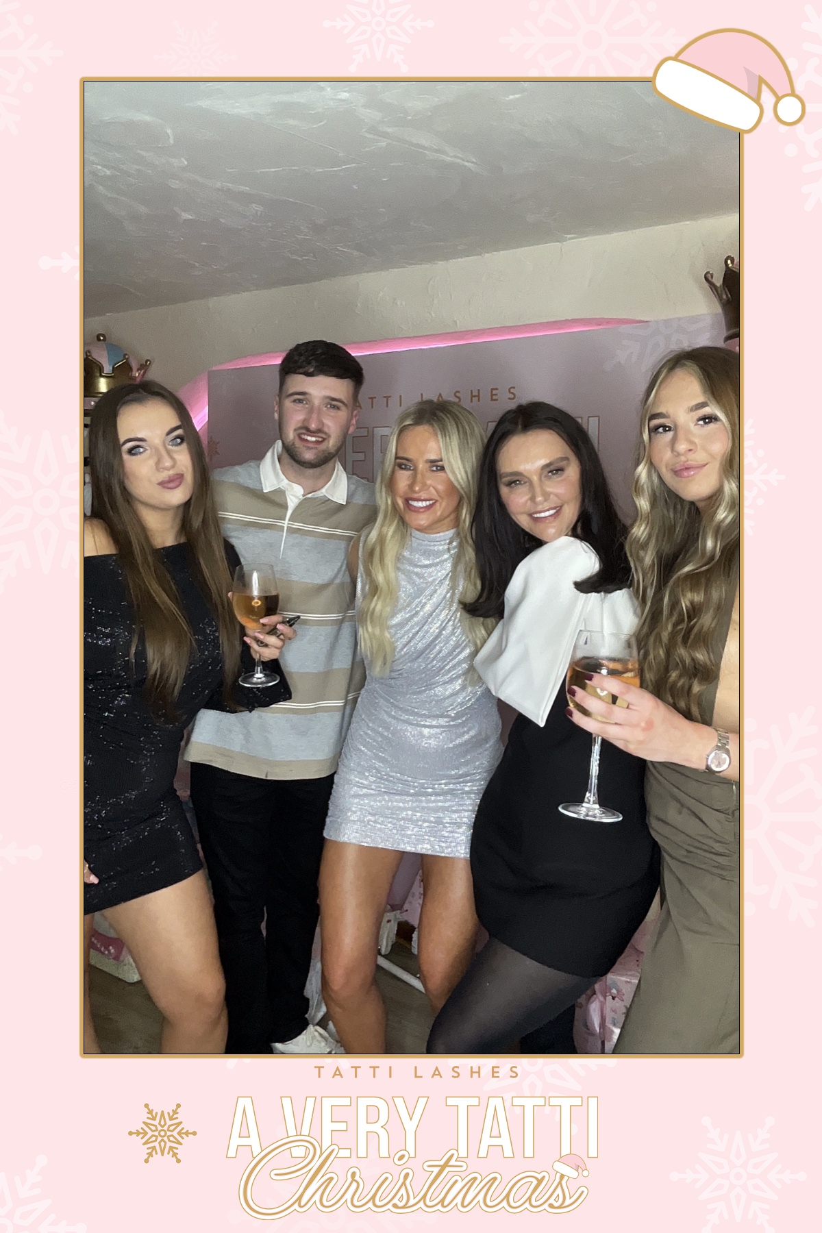 Tatti Lashes Christmas Party | View more photos from the event at gallery.liverpoolselfiemirror.co.uk/u/LiverpoolSelfieMirror/Tatti-Lashes-Christmas-Party
