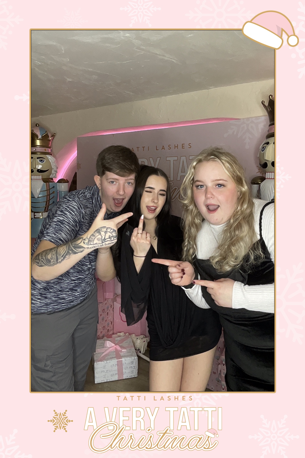 Tatti Lashes Christmas Party | View more photos from the event at gallery.liverpoolselfiemirror.co.uk/u/LiverpoolSelfieMirror/Tatti-Lashes-Christmas-Party