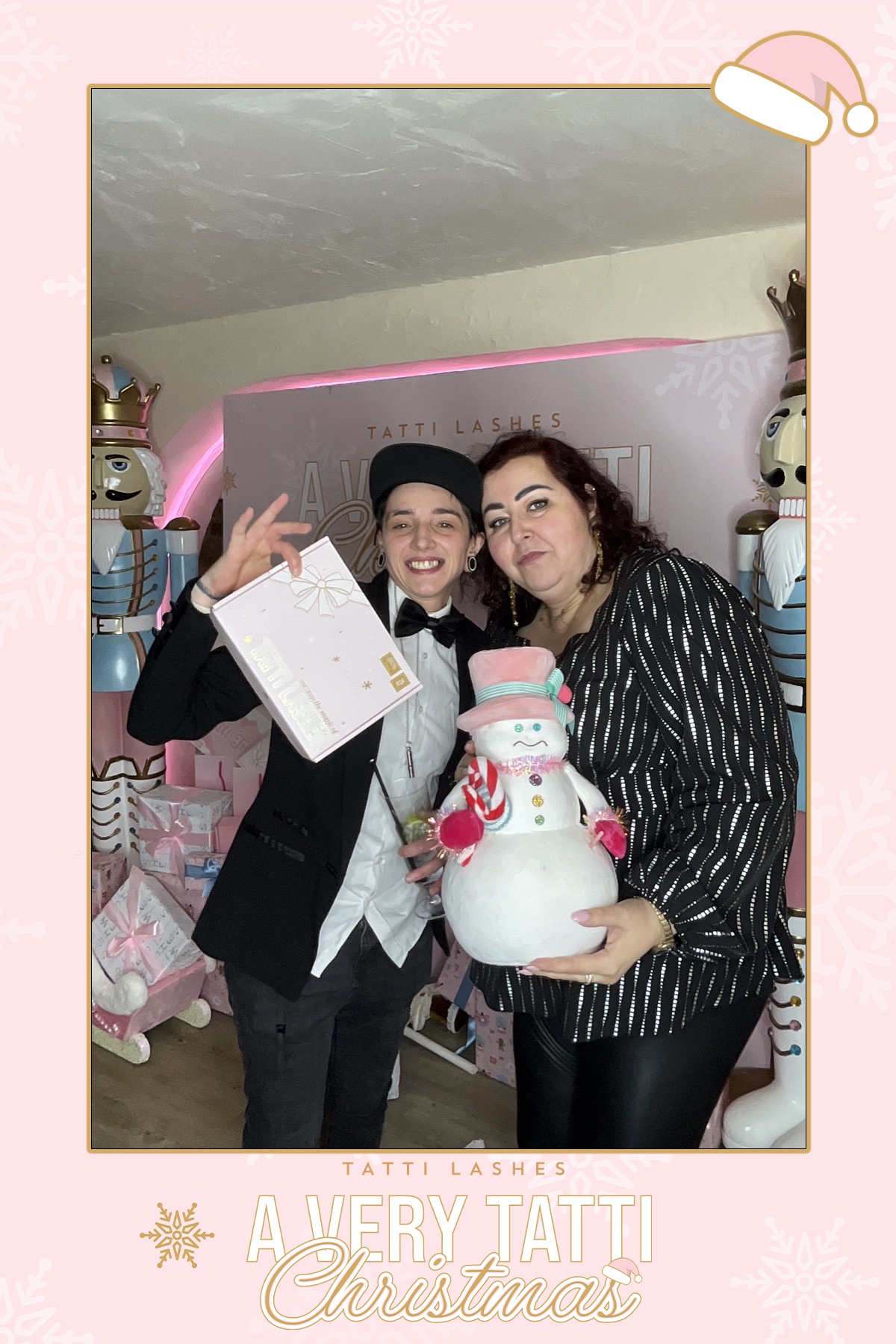 Tatti Lashes Christmas Party | View more photos from the event at gallery.liverpoolselfiemirror.co.uk/u/LiverpoolSelfieMirror/Tatti-Lashes-Christmas-Party