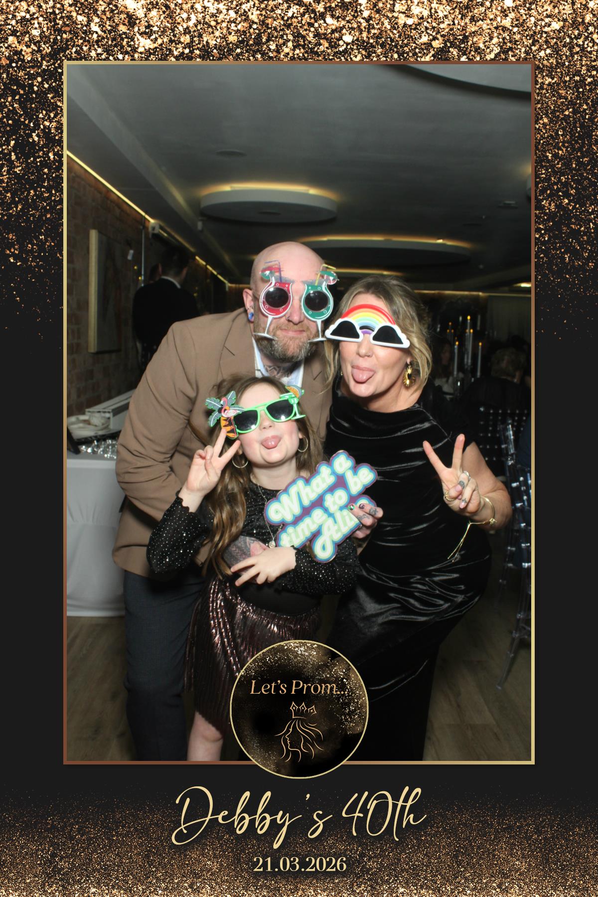 Debby's 40th Birthday | View more photos from the event at gallery.liverpoolselfiemirror.co.uk/u/LiverpoolSelfieMirror/Debbys-40th-Birthday