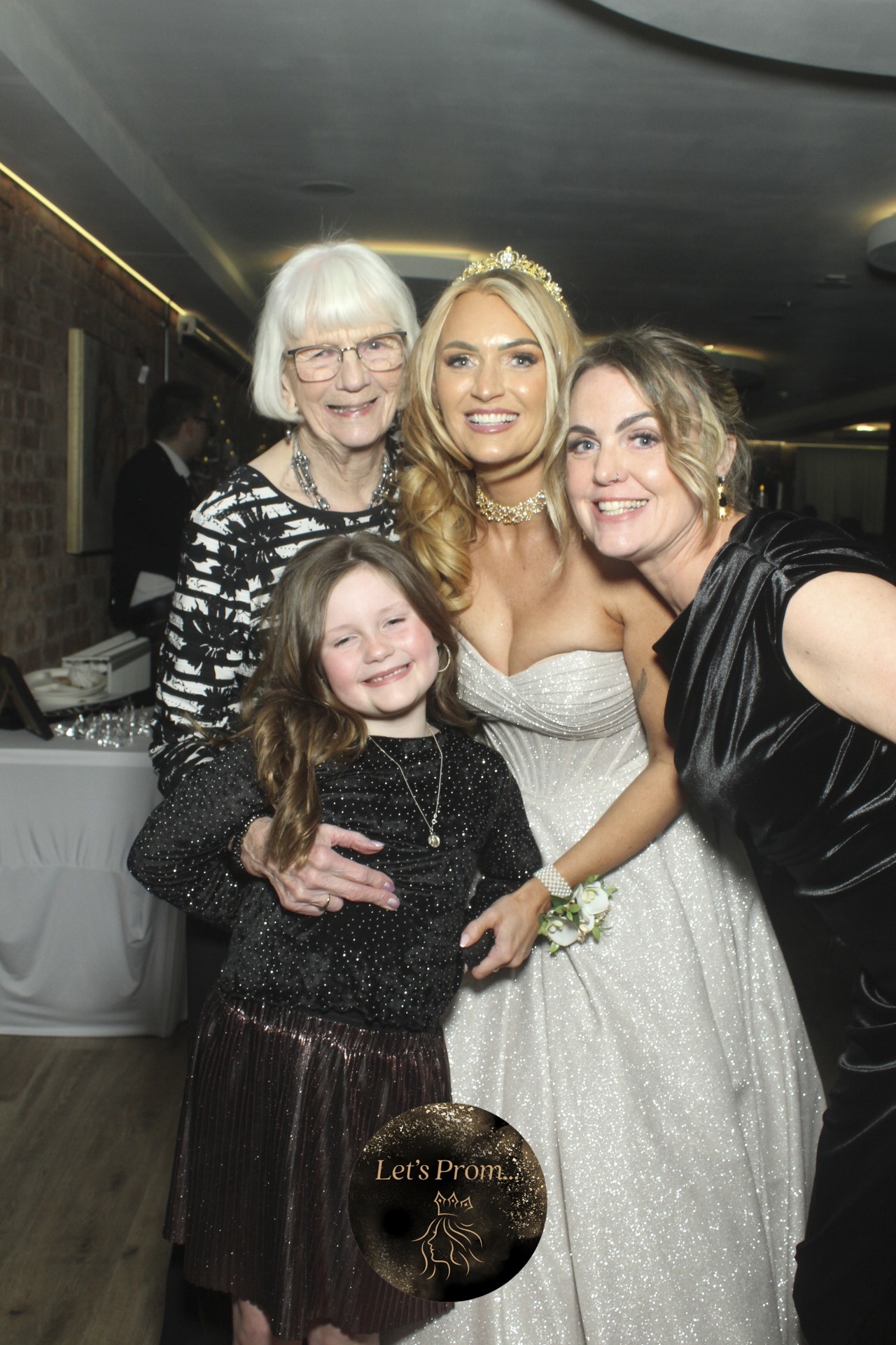 Debby's 40th Birthday | View more photos from the event at gallery.liverpoolselfiemirror.co.uk/u/LiverpoolSelfieMirror/Debbys-40th-Birthday