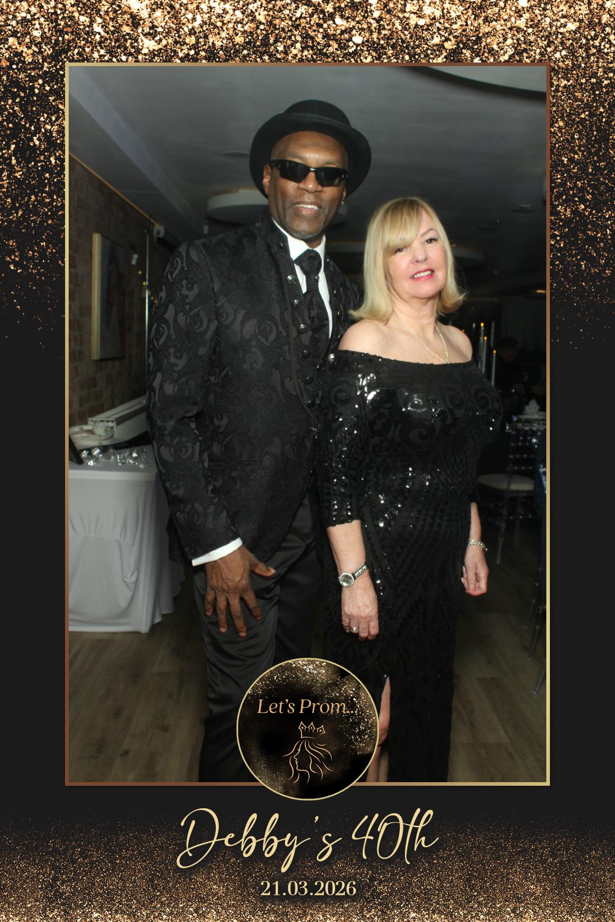 Debby's 40th Birthday | View more photos from the event at gallery.liverpoolselfiemirror.co.uk/u/LiverpoolSelfieMirror/Debbys-40th-Birthday