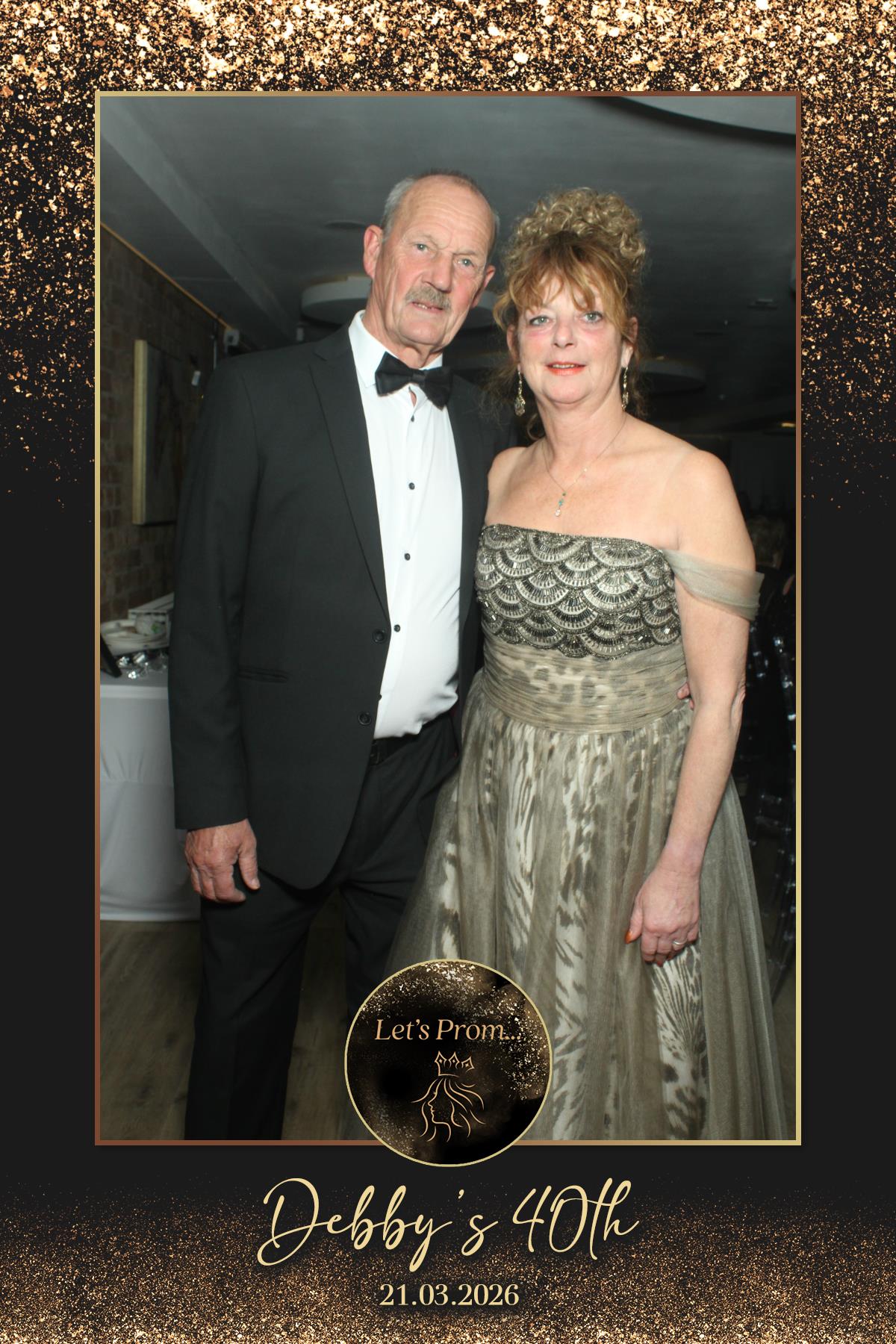 Debby's 40th Birthday | View more photos from the event at gallery.liverpoolselfiemirror.co.uk/u/LiverpoolSelfieMirror/Debbys-40th-Birthday