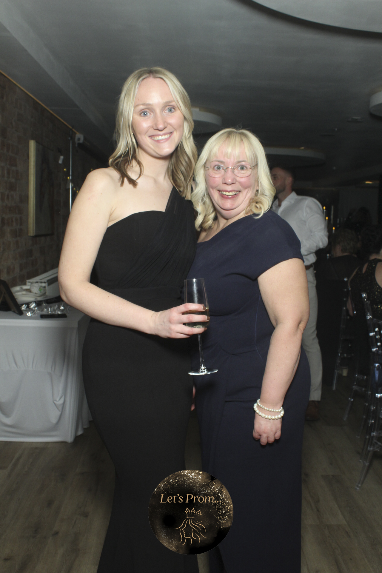 Debby's 40th Birthday | View more photos from the event at gallery.liverpoolselfiemirror.co.uk/u/LiverpoolSelfieMirror/Debbys-40th-Birthday