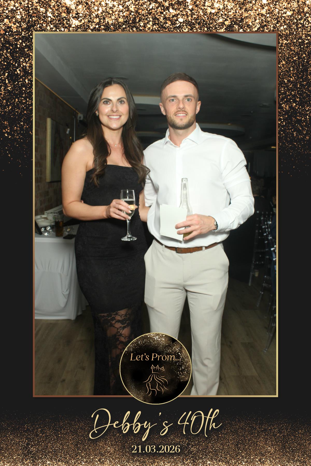 Debby's 40th Birthday | View more photos from the event at gallery.liverpoolselfiemirror.co.uk/u/LiverpoolSelfieMirror/Debbys-40th-Birthday