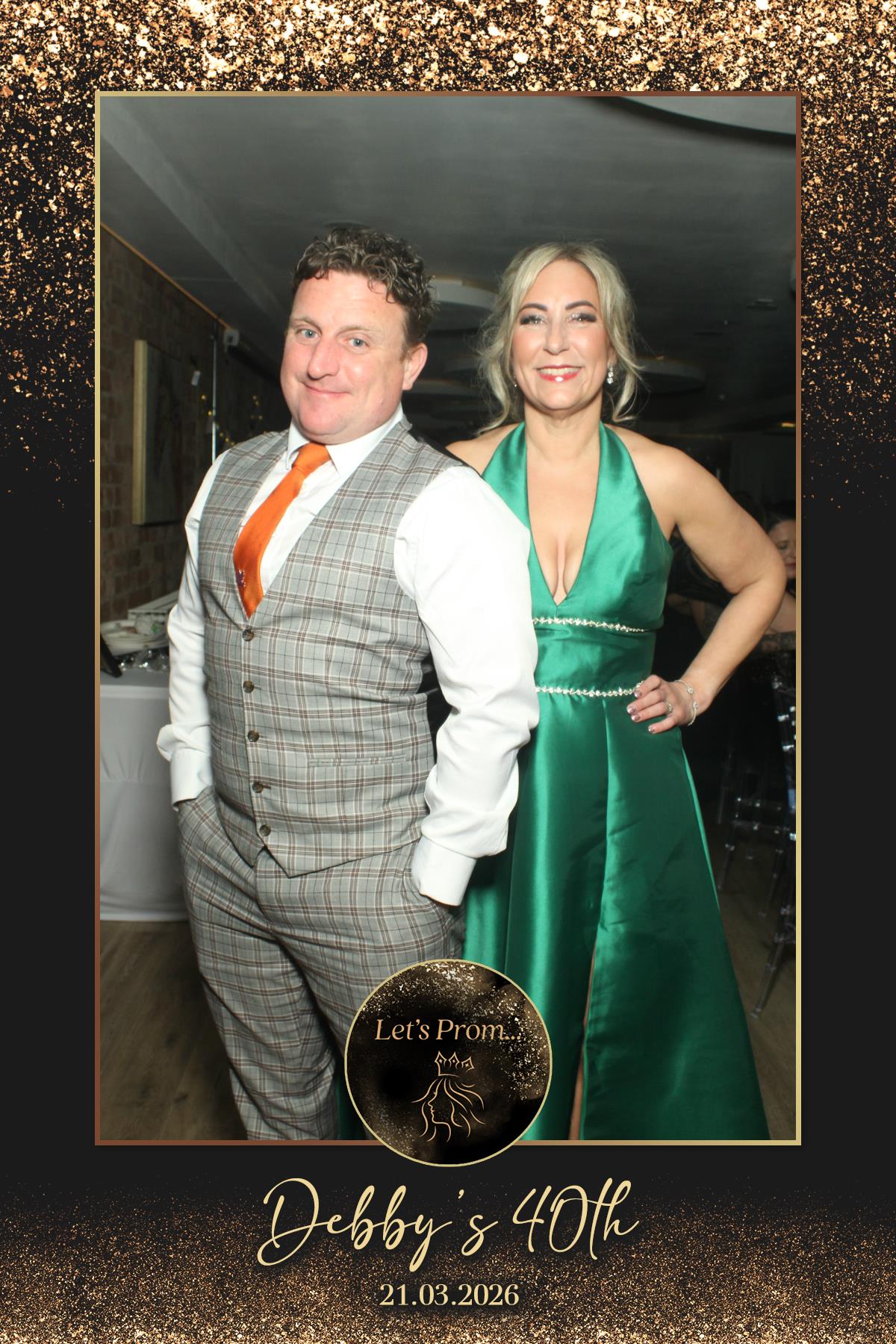 Debby's 40th Birthday | View more photos from the event at gallery.liverpoolselfiemirror.co.uk/u/LiverpoolSelfieMirror/Debbys-40th-Birthday