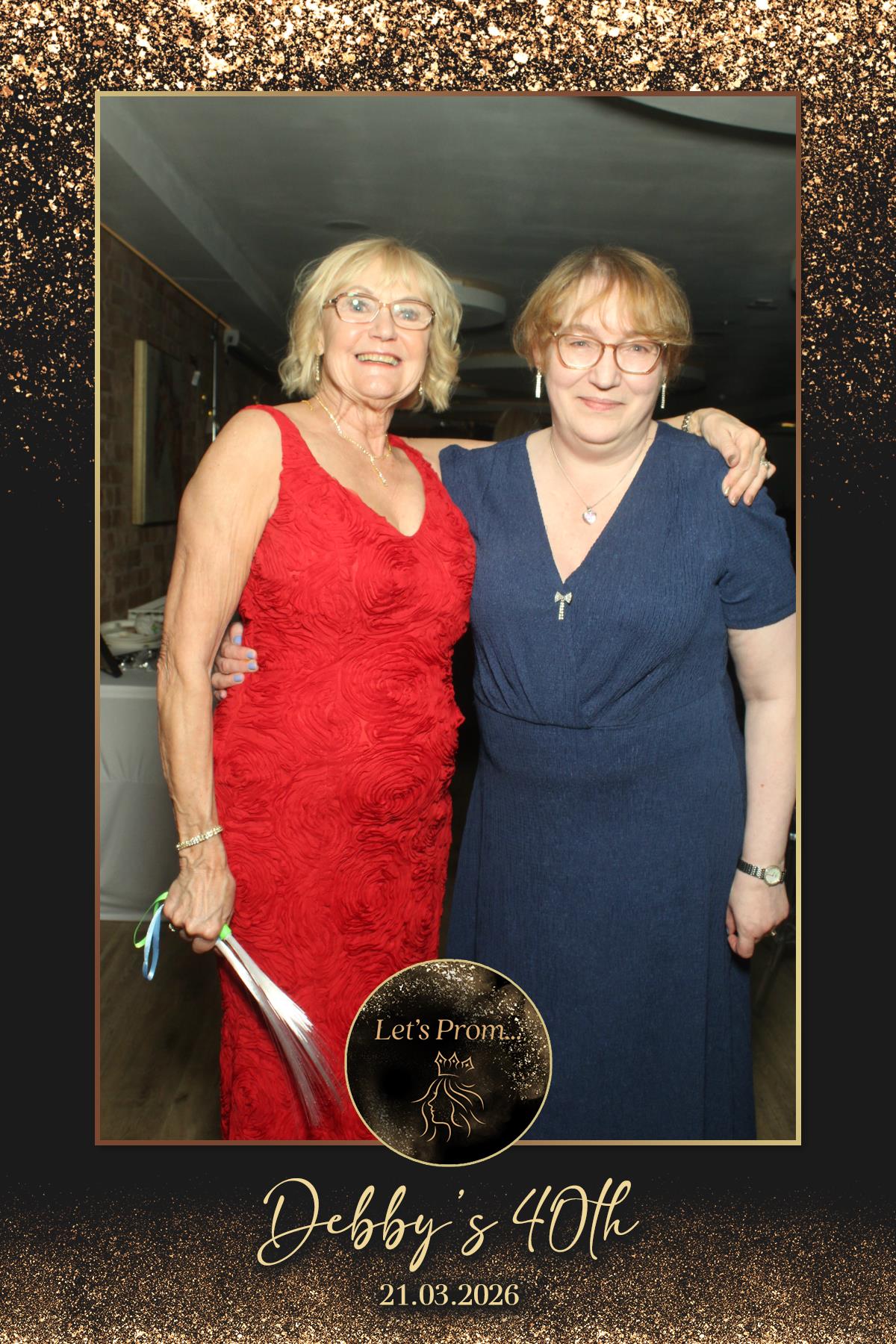 Debby's 40th Birthday | View more photos from the event at gallery.liverpoolselfiemirror.co.uk/u/LiverpoolSelfieMirror/Debbys-40th-Birthday