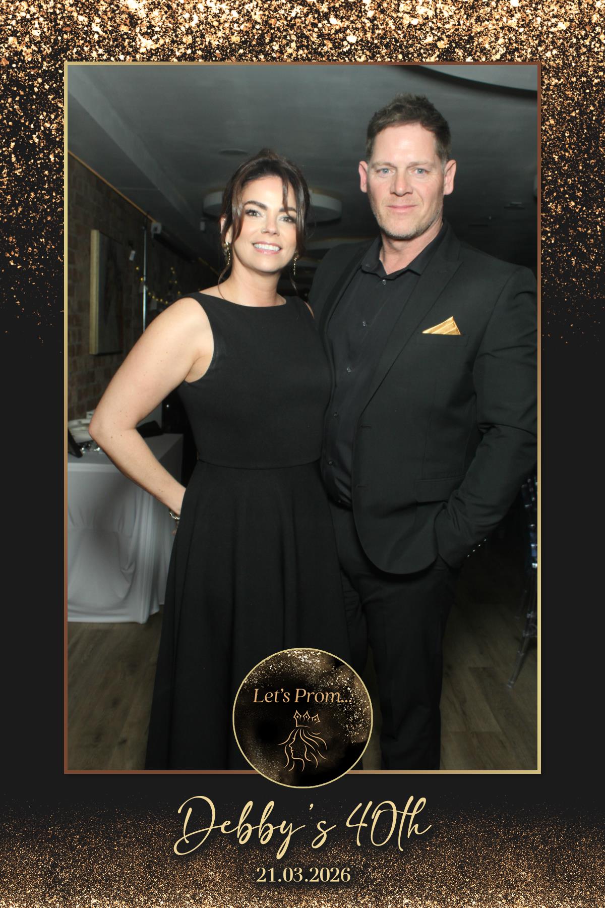 Debby's 40th Birthday | View more photos from the event at gallery.liverpoolselfiemirror.co.uk/u/LiverpoolSelfieMirror/Debbys-40th-Birthday