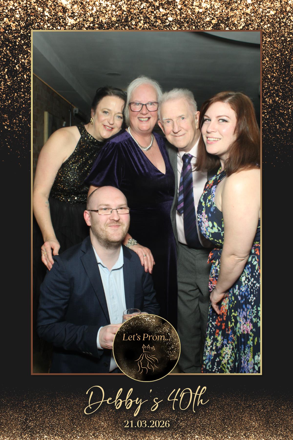 Debby's 40th Birthday | View more photos from the event at gallery.liverpoolselfiemirror.co.uk/u/LiverpoolSelfieMirror/Debbys-40th-Birthday