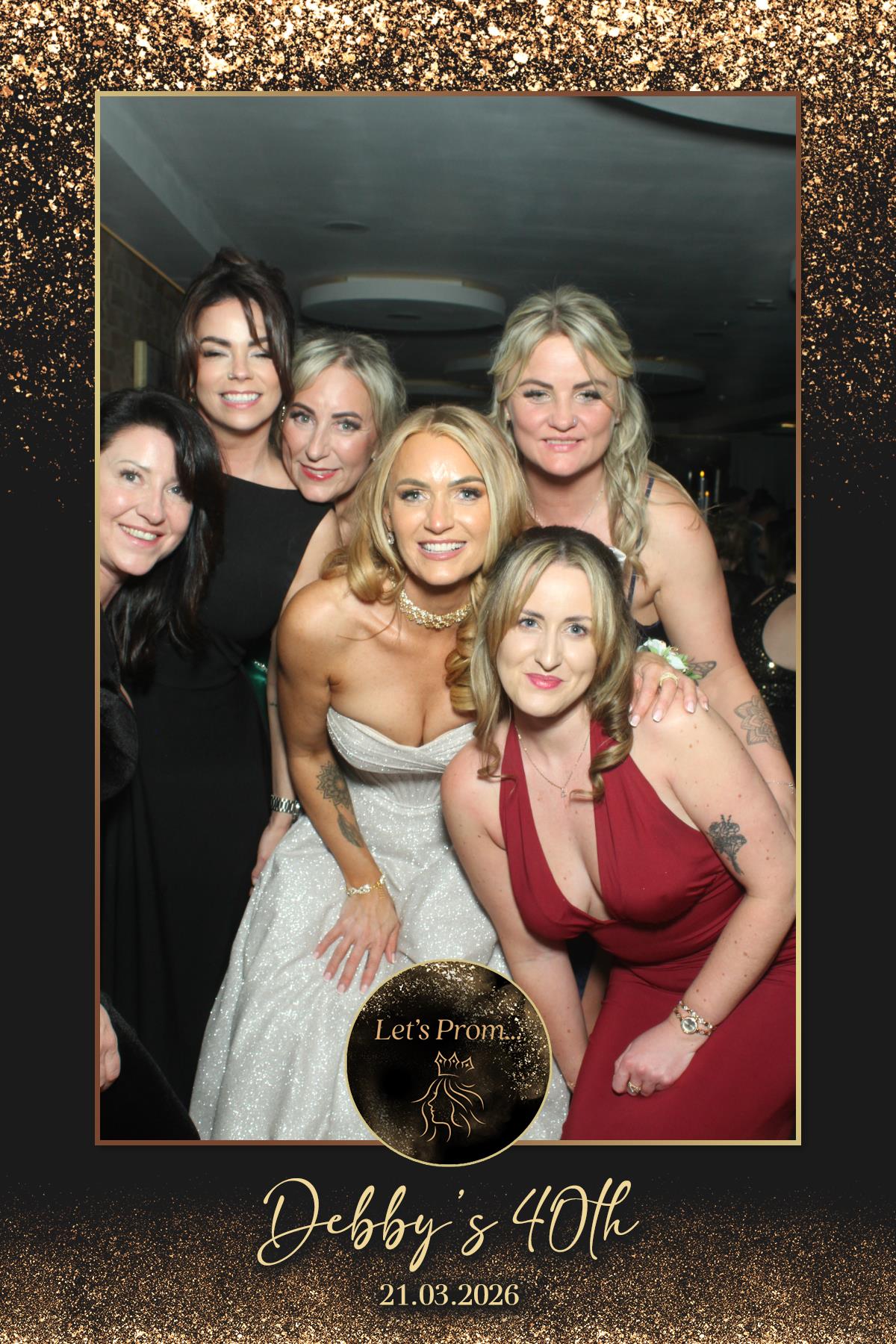 Debby's 40th Birthday | View more photos from the event at gallery.liverpoolselfiemirror.co.uk/u/LiverpoolSelfieMirror/Debbys-40th-Birthday