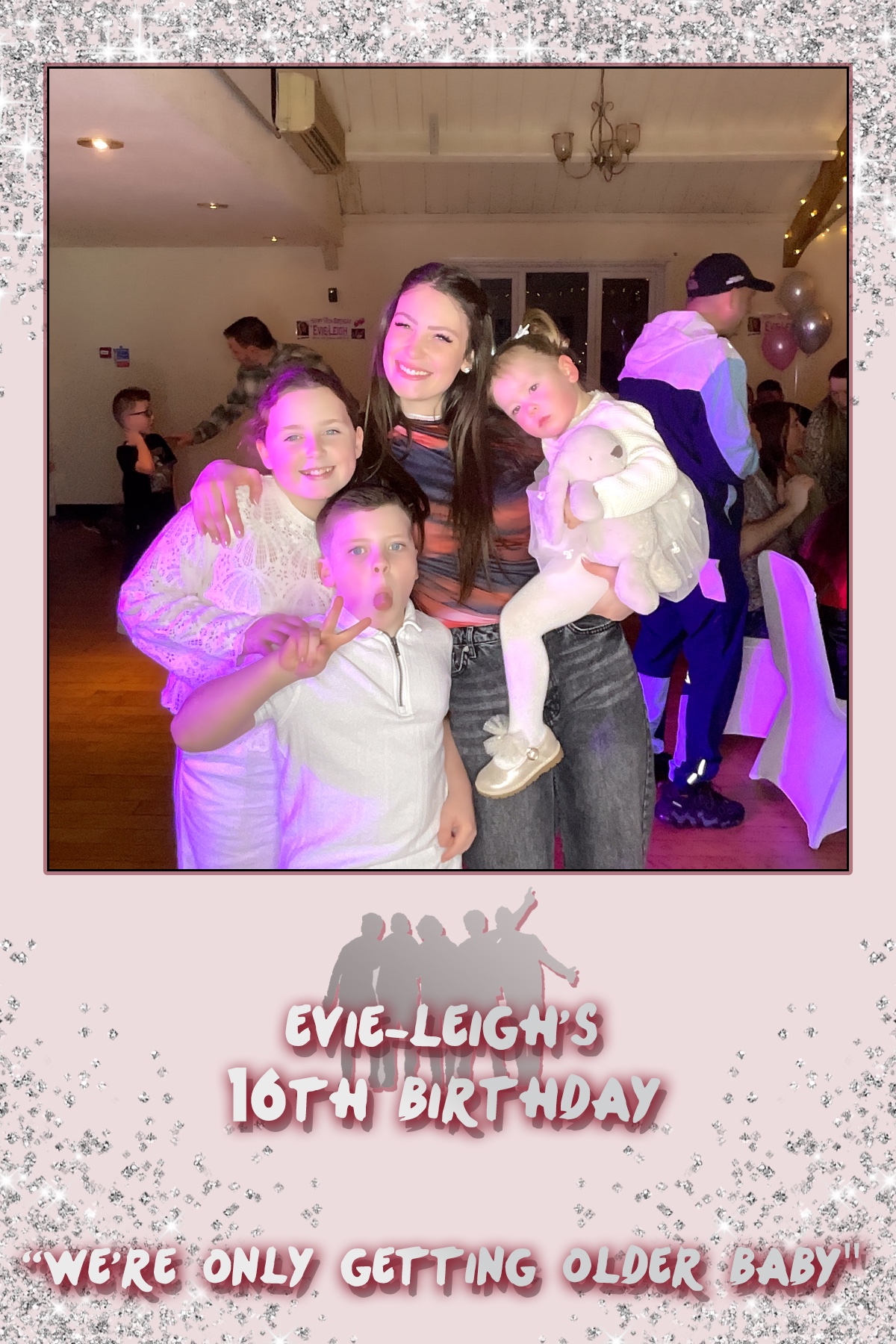 Evie-Leigh's 16th Birthday | View more photos from the event at gallery.liverpoolselfiemirror.co.uk/u/LiverpoolSelfieMirror/Evie-Leighs-16th-Birthday