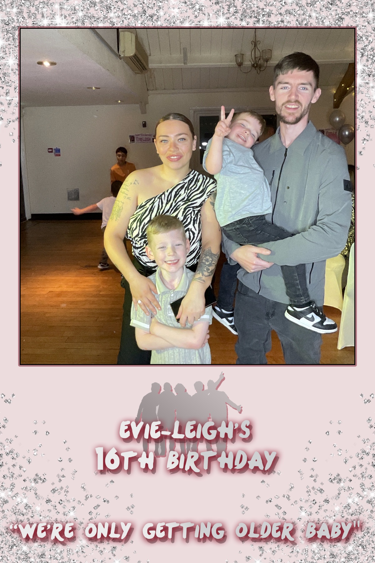 Evie-Leigh's 16th Birthday | View more photos from the event at gallery.liverpoolselfiemirror.co.uk/u/LiverpoolSelfieMirror/Evie-Leighs-16th-Birthday