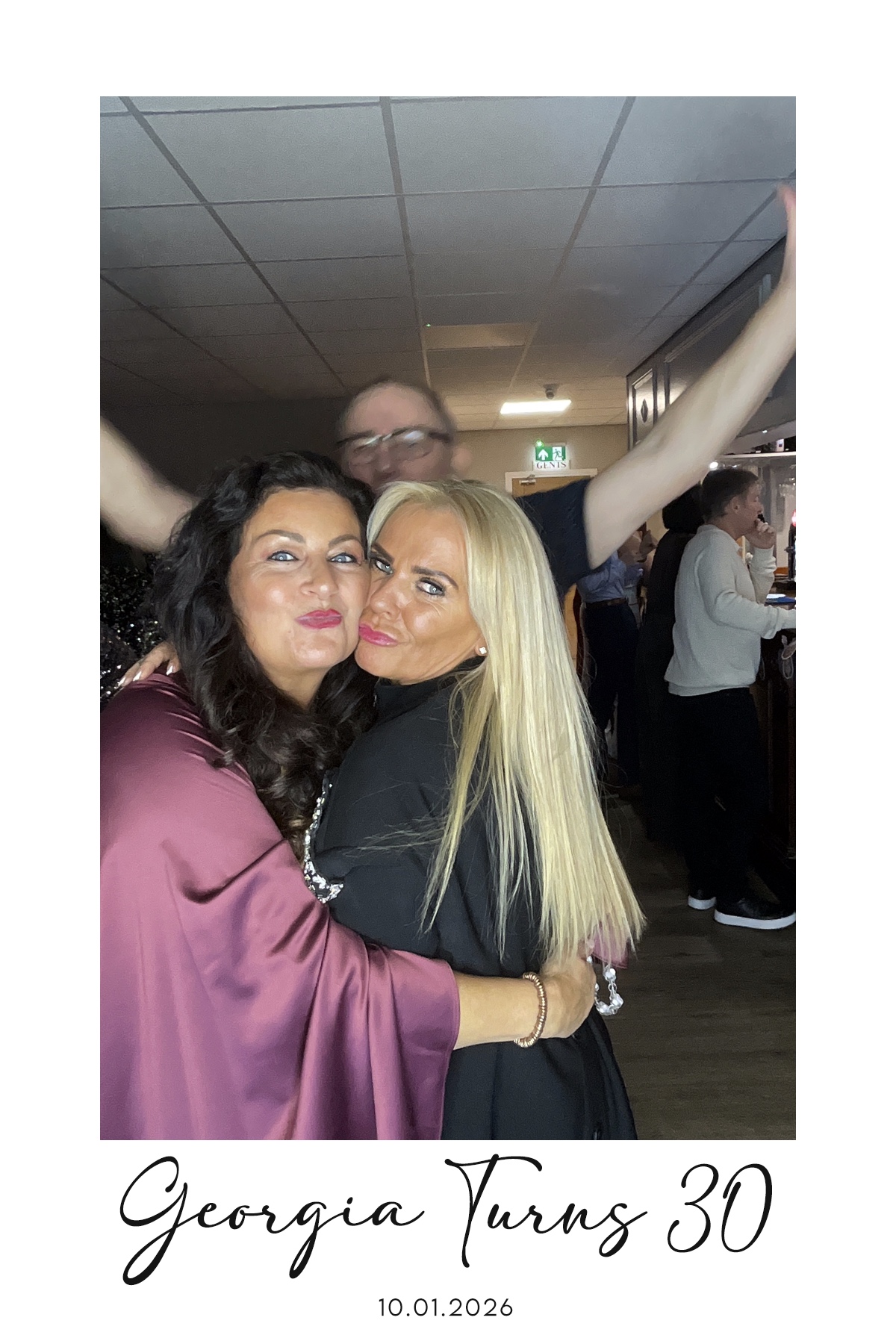 Georgia Turns 30 | View more photos from the event at gallery.liverpoolselfiemirror.co.uk/u/LiverpoolSelfieMirror/Georgia-Turns-30