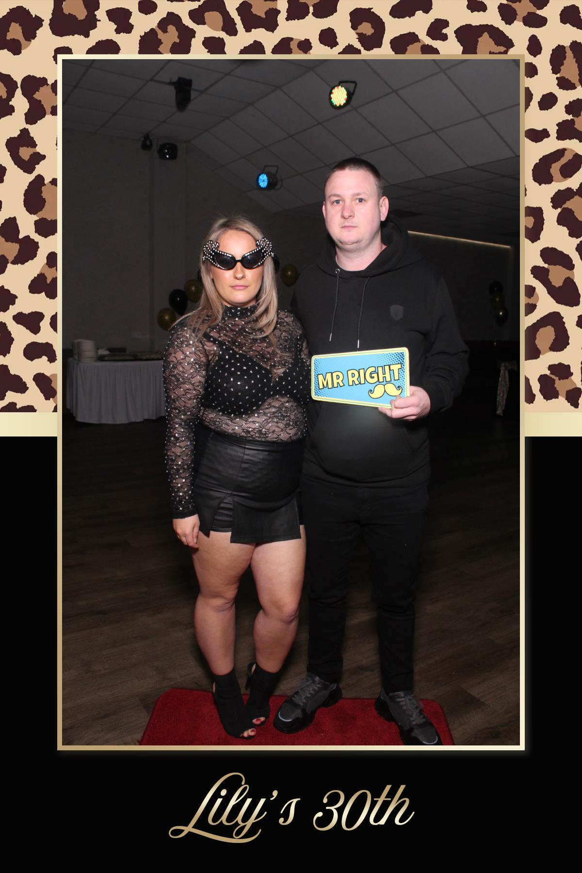 Lily's 30th Birthday | View more photos from the event at gallery.liverpoolselfiemirror.co.uk/u/LiverpoolSelfieMirror/Lilys-30th-Birthday