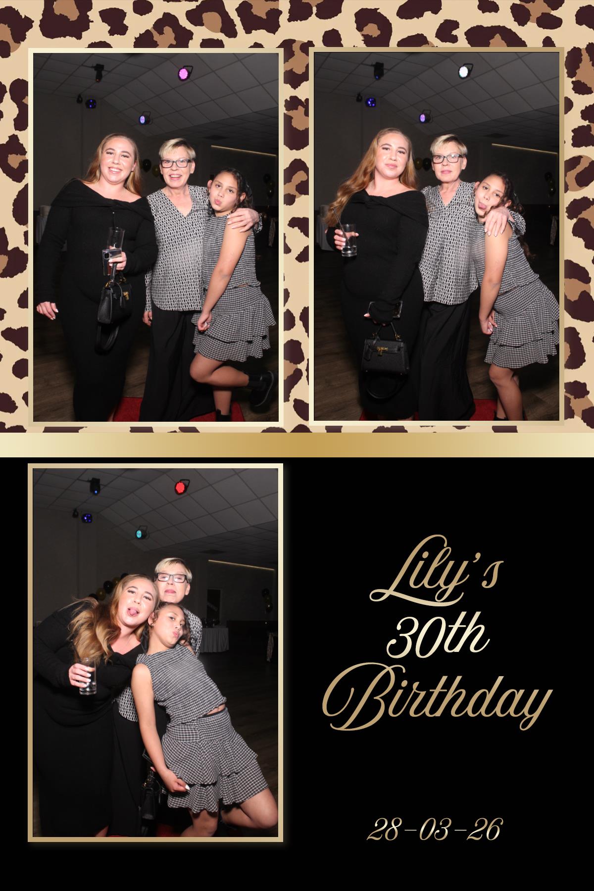 Lily's 30th Birthday | View more photos from the event at gallery.liverpoolselfiemirror.co.uk/u/LiverpoolSelfieMirror/Lilys-30th-Birthday