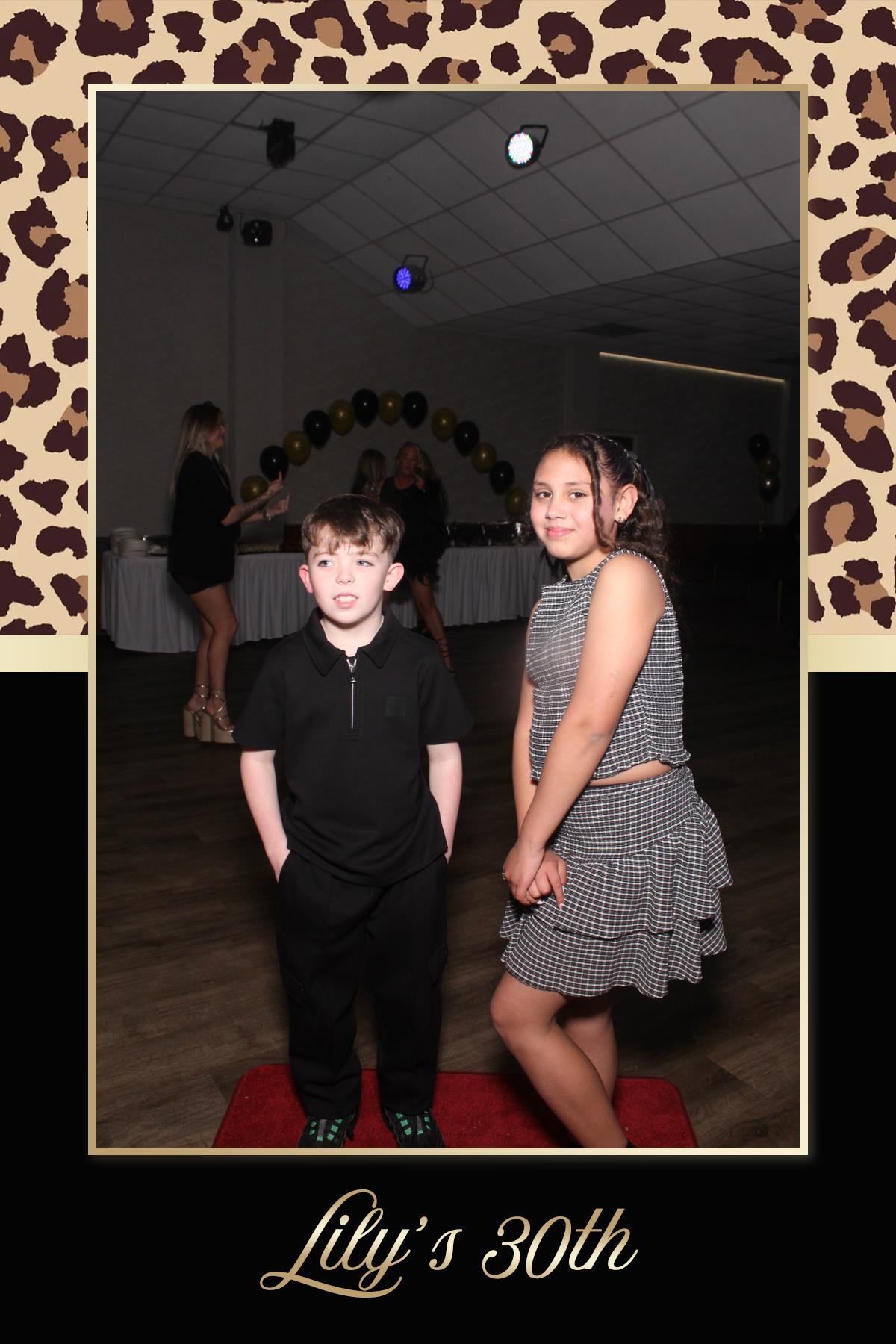 Lily's 30th Birthday | View more photos from the event at gallery.liverpoolselfiemirror.co.uk/u/LiverpoolSelfieMirror/Lilys-30th-Birthday