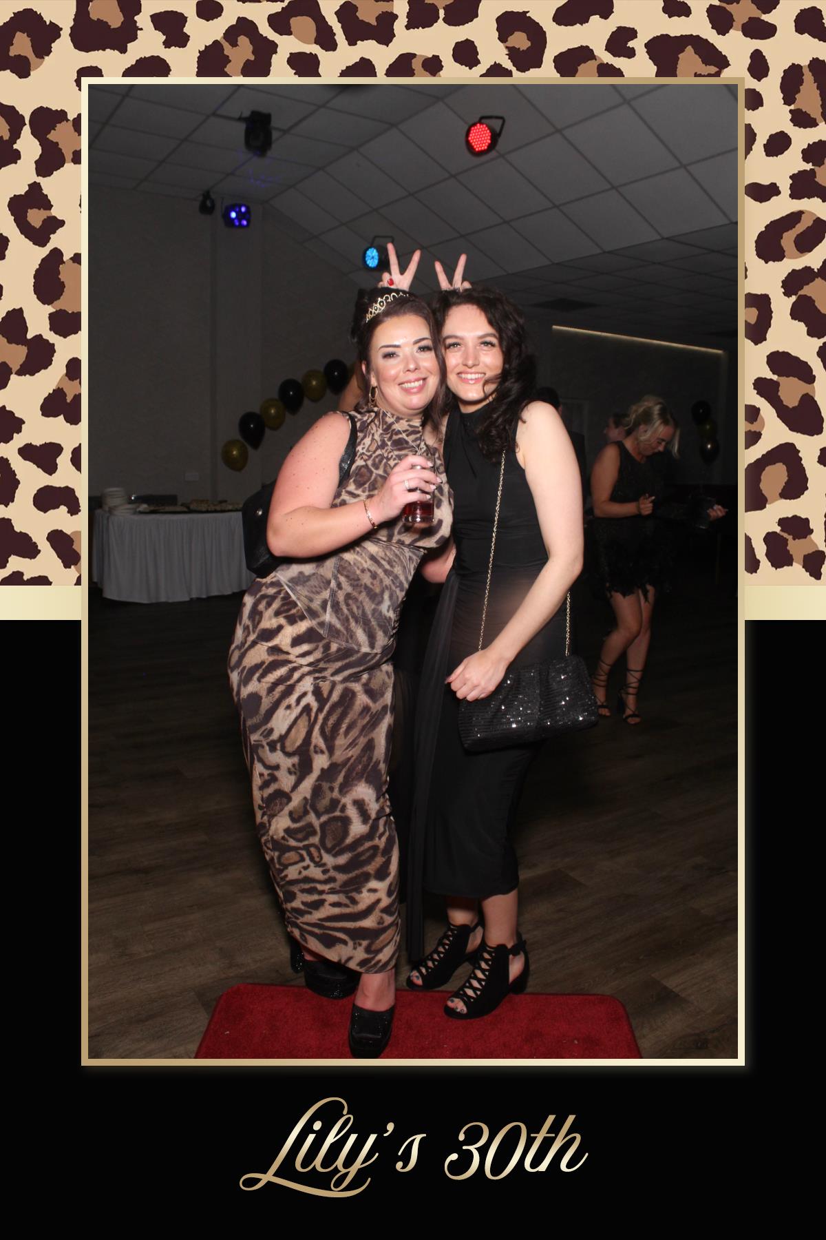 Lily's 30th Birthday | View more photos from the event at gallery.liverpoolselfiemirror.co.uk/u/LiverpoolSelfieMirror/Lilys-30th-Birthday