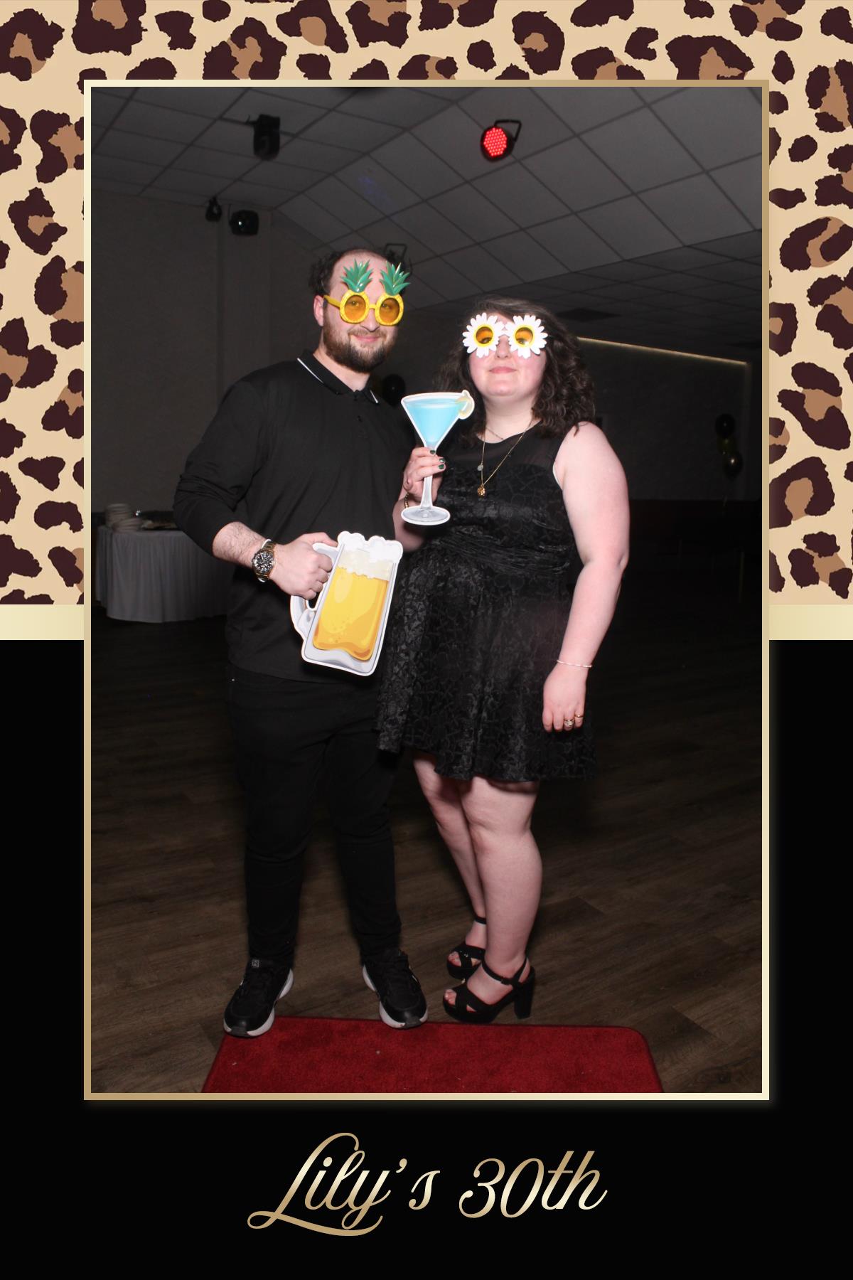 Lily's 30th Birthday | View more photos from the event at gallery.liverpoolselfiemirror.co.uk/u/LiverpoolSelfieMirror/Lilys-30th-Birthday