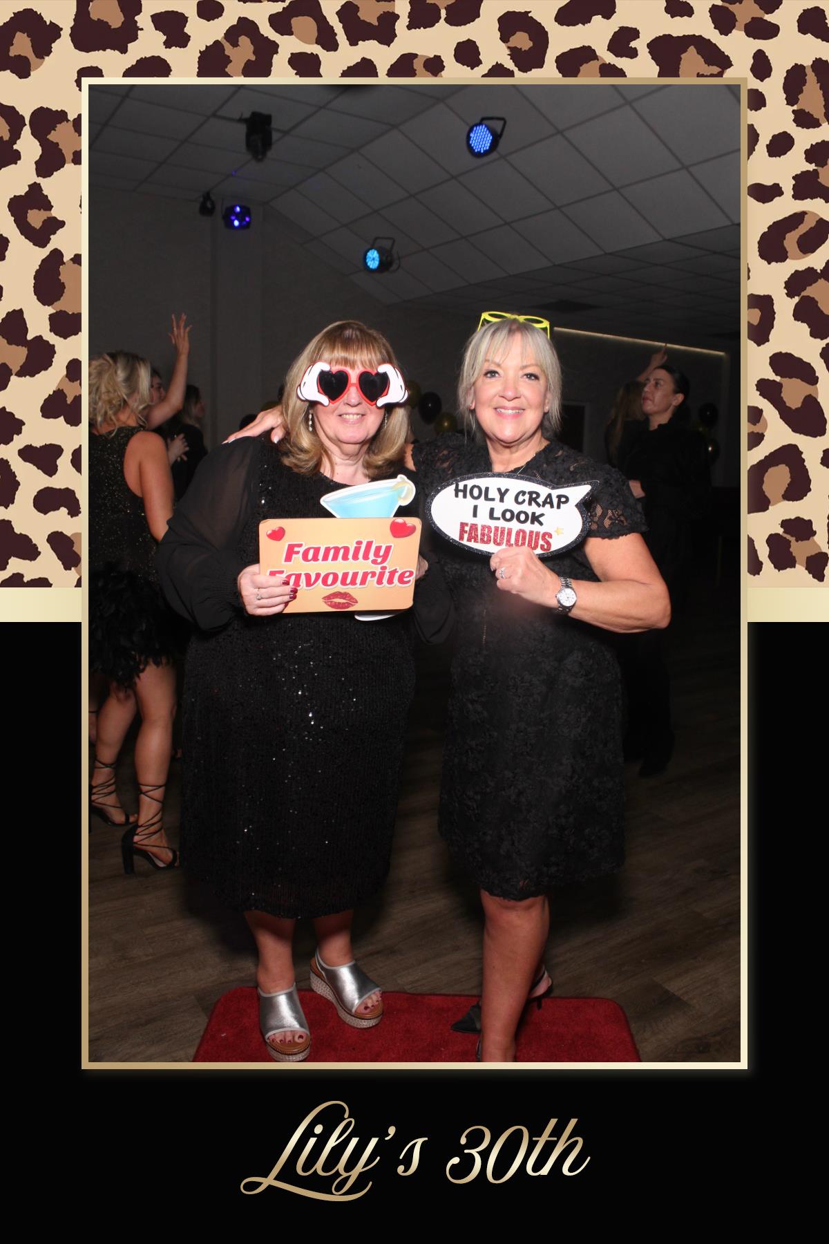 Lily's 30th Birthday | View more photos from the event at gallery.liverpoolselfiemirror.co.uk/u/LiverpoolSelfieMirror/Lilys-30th-Birthday