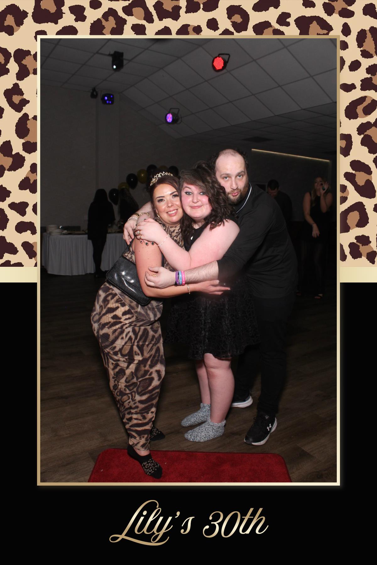 Lily's 30th Birthday | View more photos from the event at gallery.liverpoolselfiemirror.co.uk/u/LiverpoolSelfieMirror/Lilys-30th-Birthday