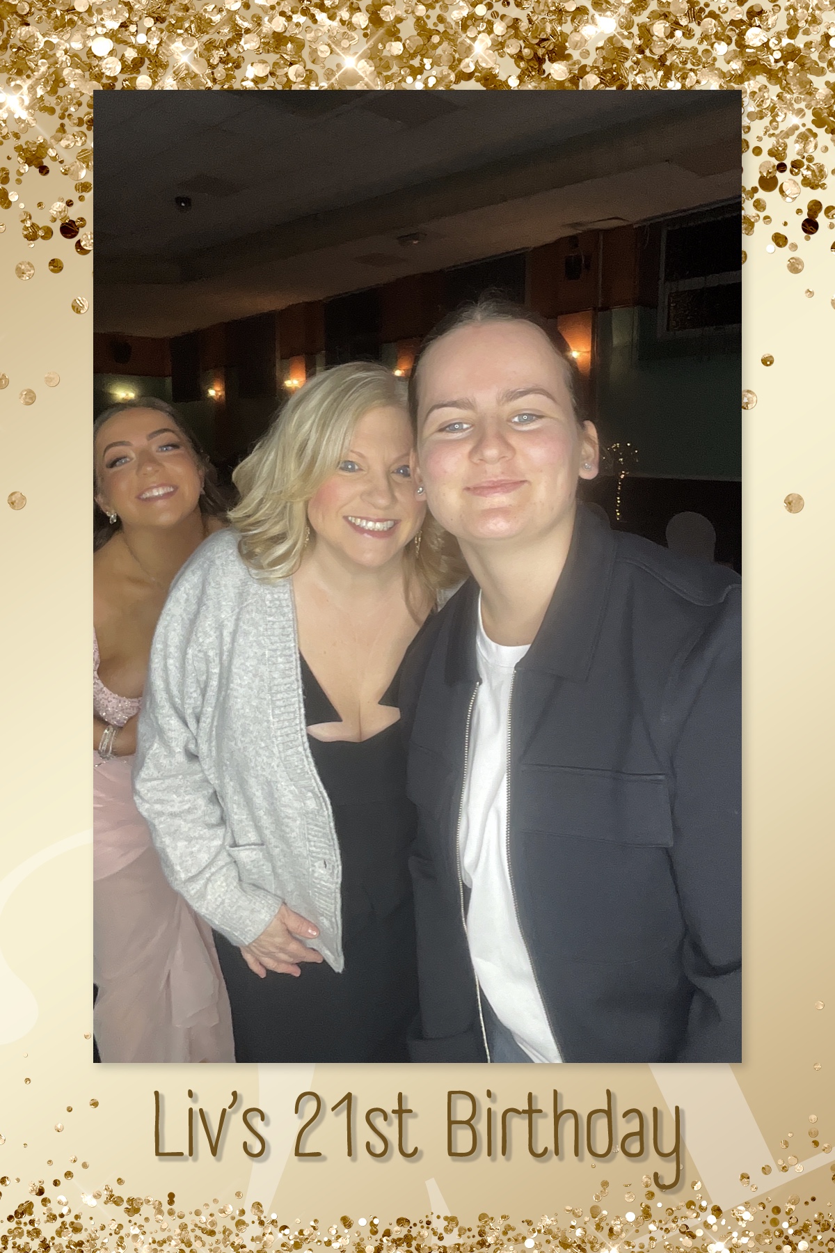 Liv's 21st | View more photos from the event at gallery.liverpoolselfiemirror.co.uk/u/LiverpoolSelfieMirror/Livs-21st