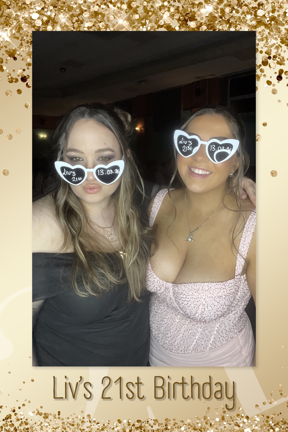 Liv's 21st | View more photos from the event at gallery.liverpoolselfiemirror.co.uk/u/LiverpoolSelfieMirror/Livs-21st