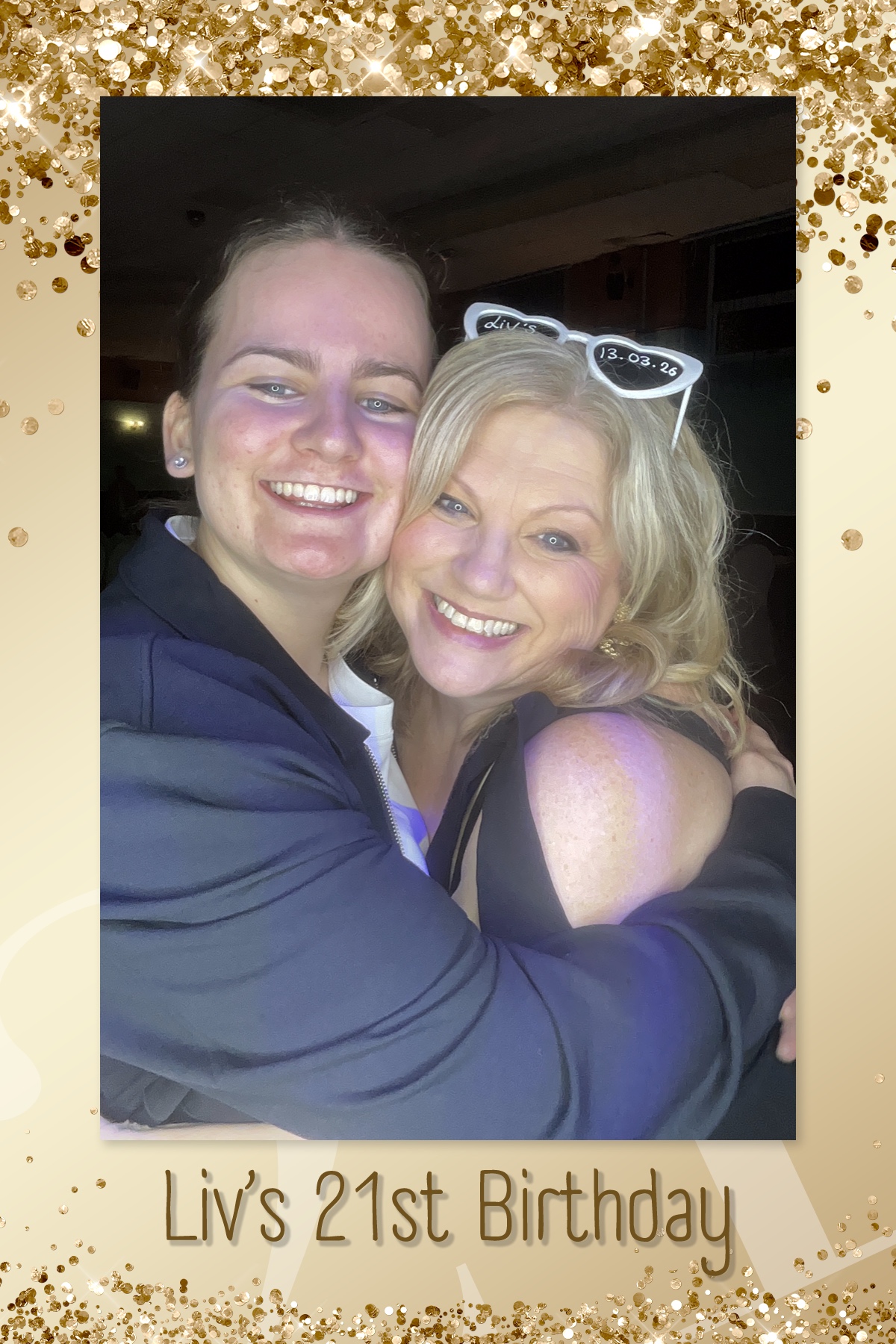 Liv's 21st | View more photos from the event at gallery.liverpoolselfiemirror.co.uk/u/LiverpoolSelfieMirror/Livs-21st