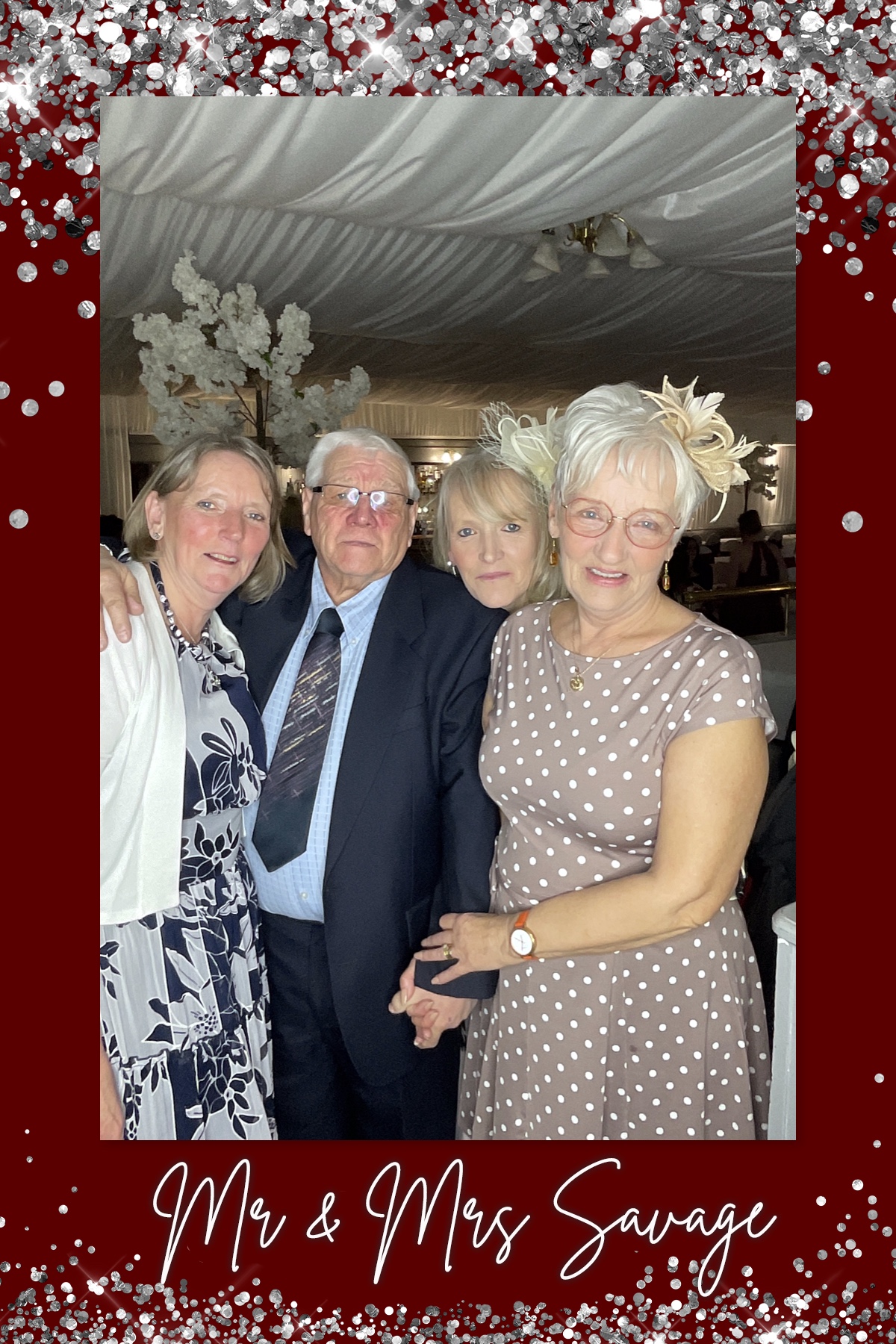 Mr & Mrs Savage | View more photos from the event at gallery.liverpoolselfiemirror.co.uk/u/LiverpoolSelfieMirror/Mr-Mrs-Savage