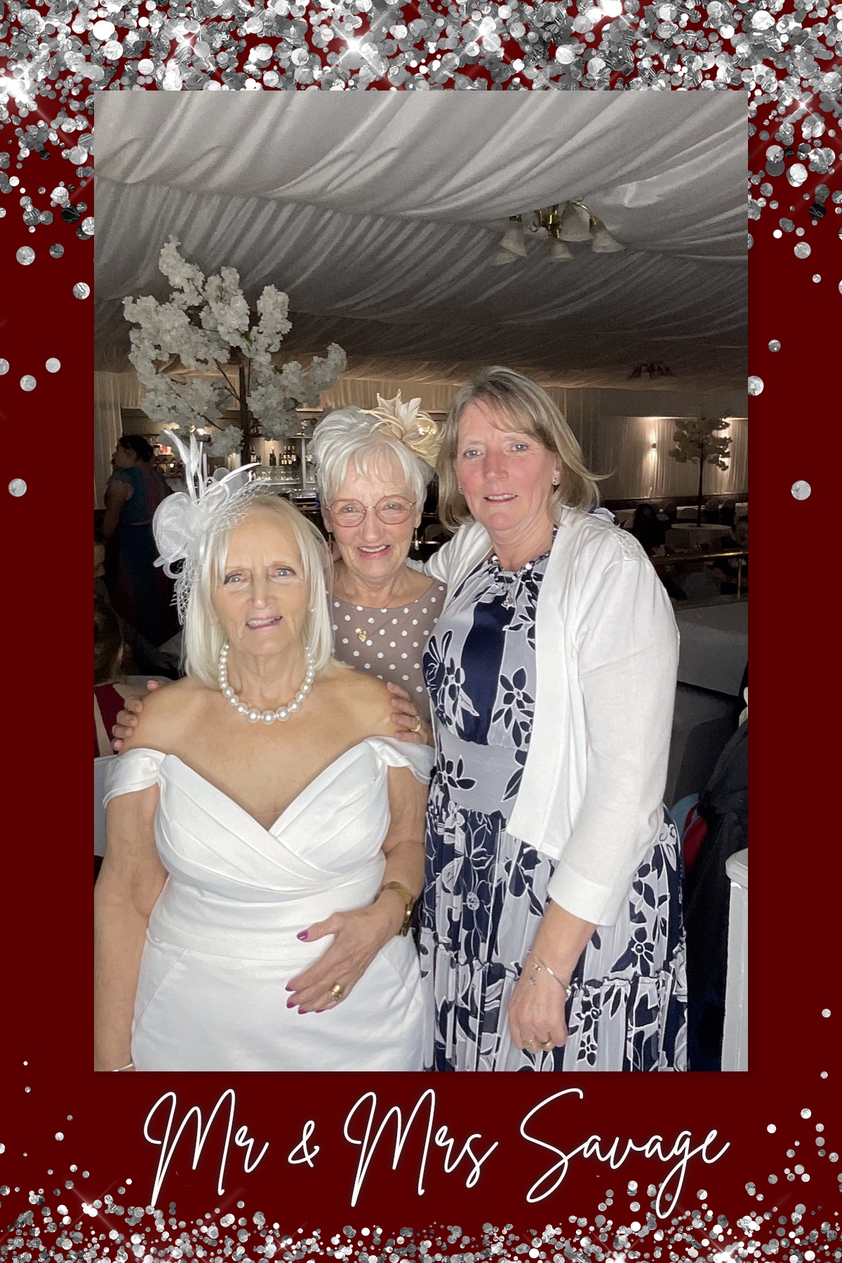 Mr & Mrs Savage | View more photos from the event at gallery.liverpoolselfiemirror.co.uk/u/LiverpoolSelfieMirror/Mr-Mrs-Savage