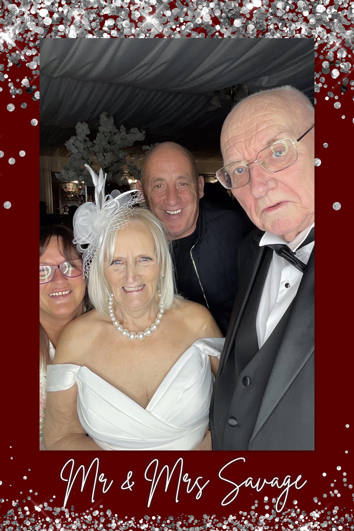 Mr & Mrs Savage | View more photos from the event at gallery.liverpoolselfiemirror.co.uk/u/LiverpoolSelfieMirror/Mr-Mrs-Savage