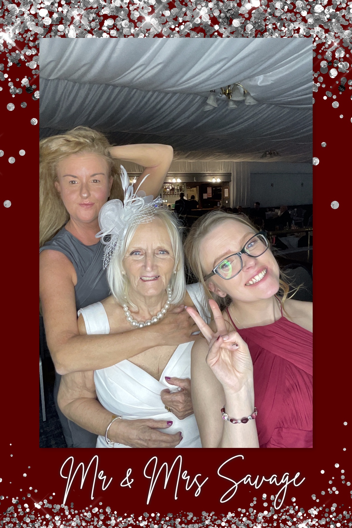 Mr & Mrs Savage | View more photos from the event at gallery.liverpoolselfiemirror.co.uk/u/LiverpoolSelfieMirror/Mr-Mrs-Savage