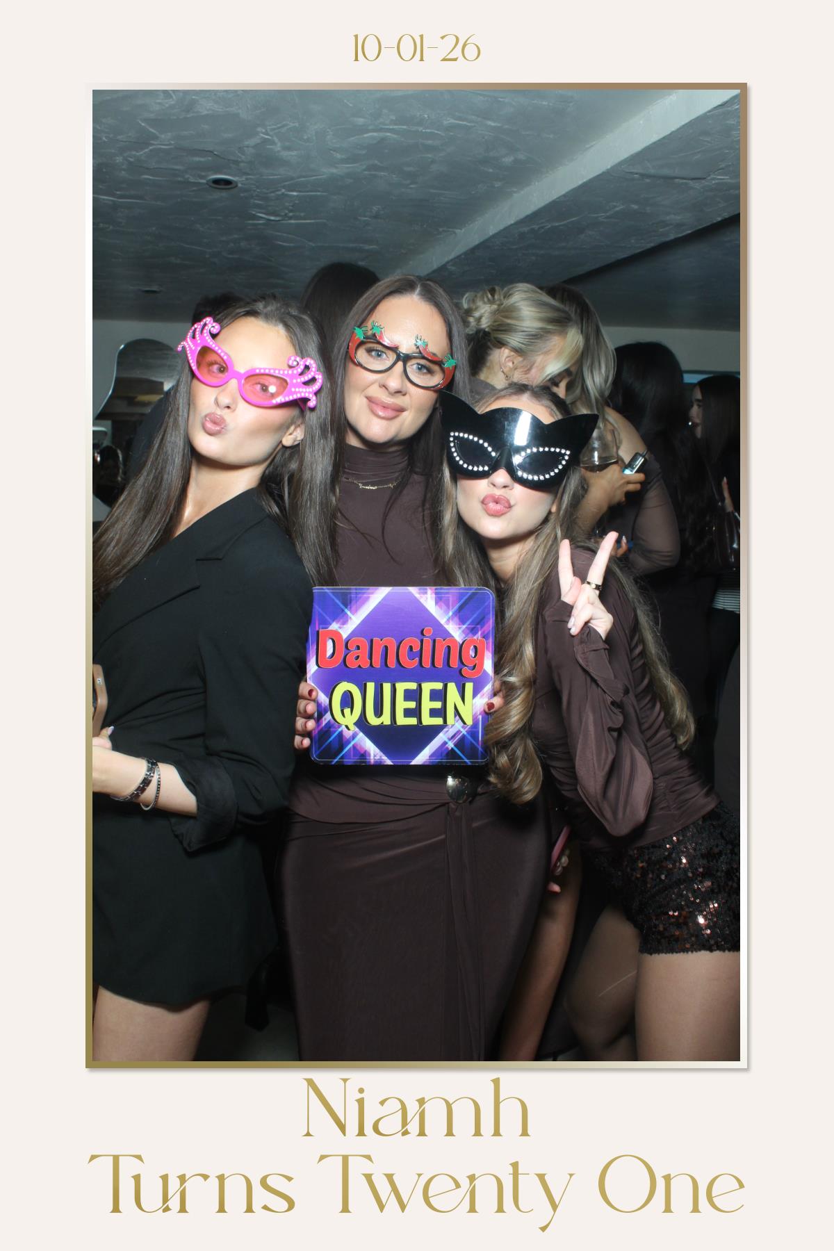 Niamh Turns Twenty One | View more photos from the event at gallery.liverpoolselfiemirror.co.uk/u/LiverpoolSelfieMirror/Niamh-Turns-Twenty-One