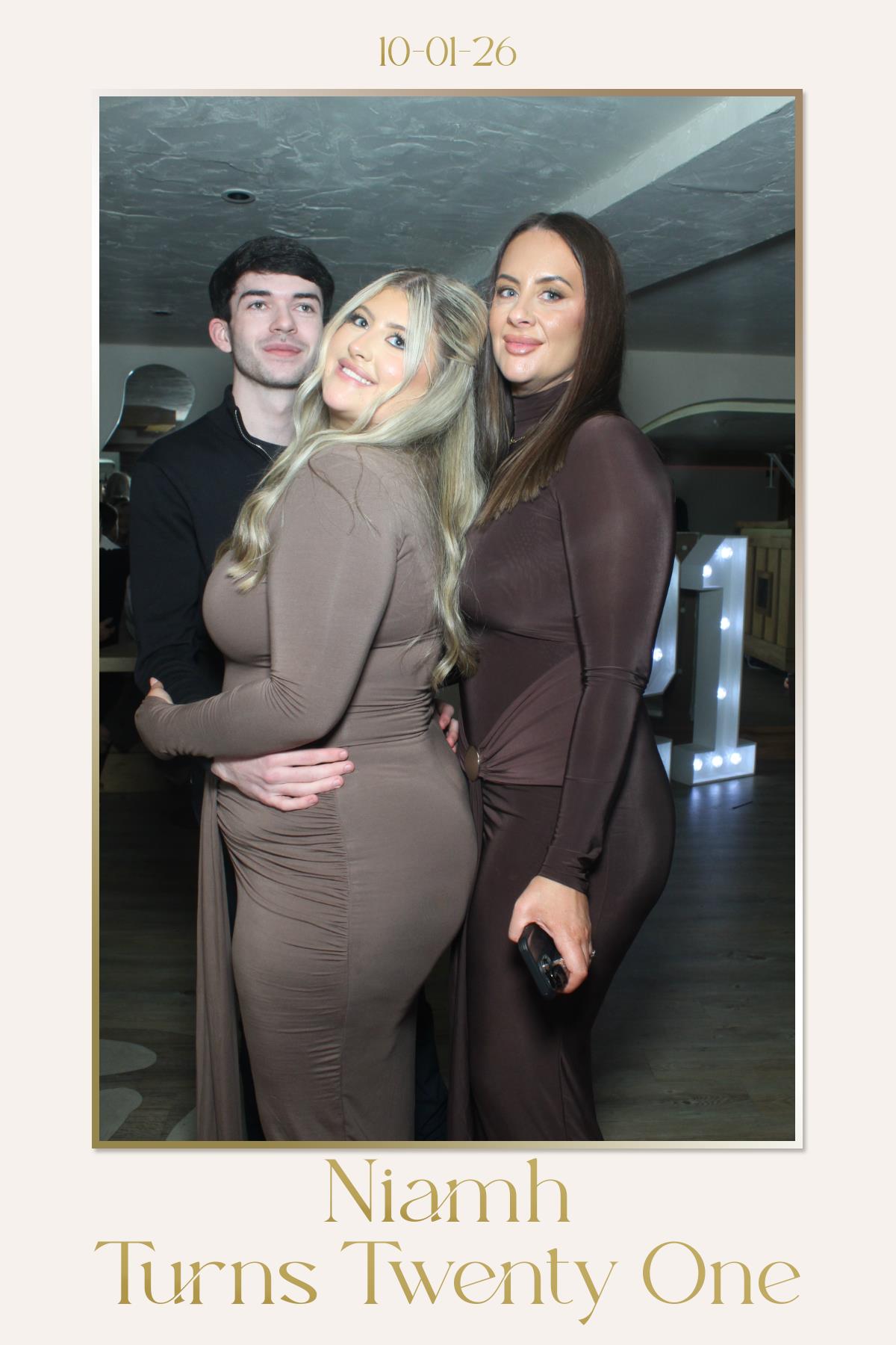 Niamh Turns Twenty One | View more photos from the event at gallery.liverpoolselfiemirror.co.uk/u/LiverpoolSelfieMirror/Niamh-Turns-Twenty-One