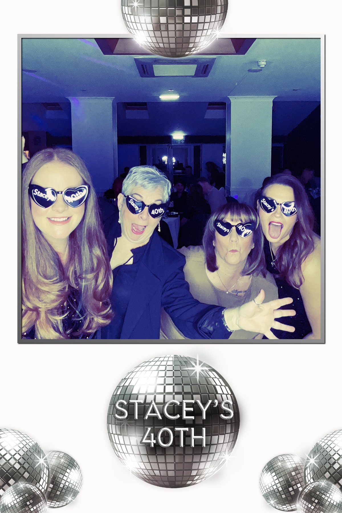 Stacey's 40th Birthday | View more photos from the event at gallery.liverpoolselfiemirror.co.uk/u/LiverpoolSelfieMirror/Staceys-40th-Birthday