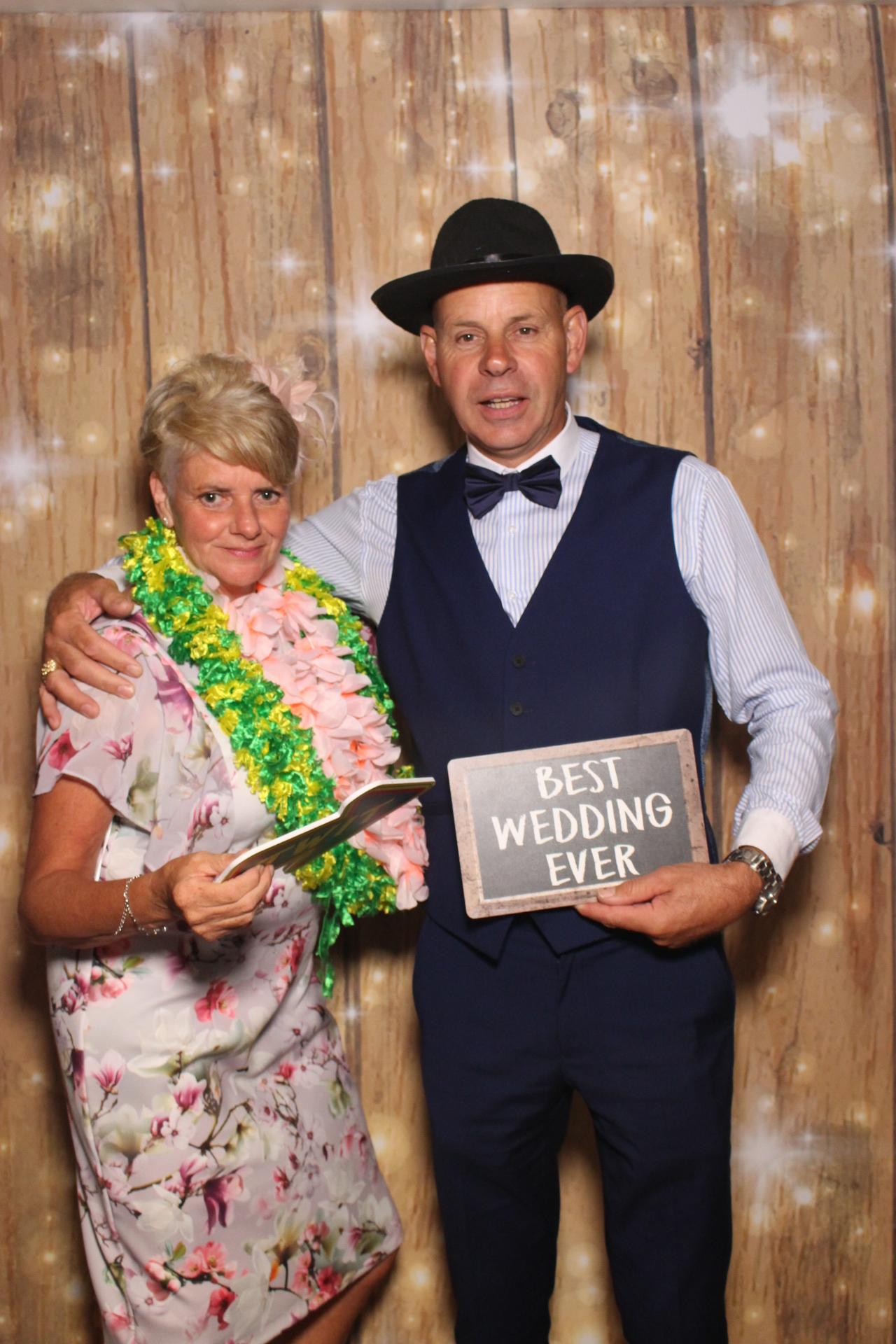 Jade & Daniel  | View more photos from the event at gallery.magicimages.uk/u/MagicImages/Jade-Daniel