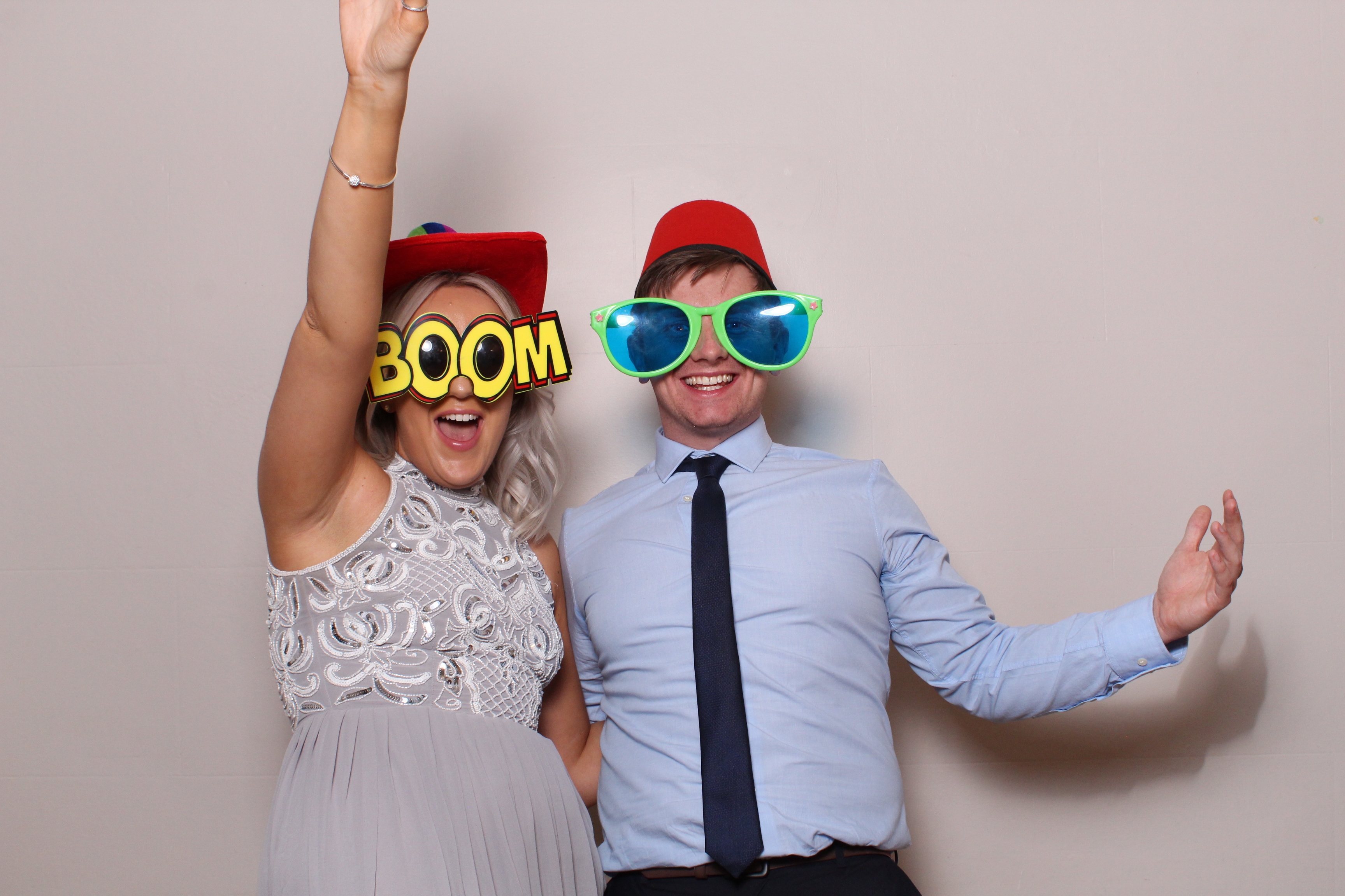 Lauren & Rob  | View more photos from the event at gallery.magicimages.uk/u/MagicImages/Lauren-Rob