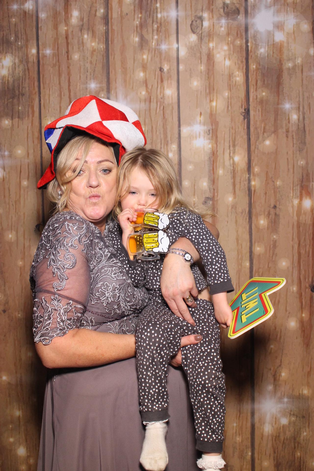 Mr & Mrs Long  | View more photos from the event at gallery.magicimages.uk/u/MagicImages/Mr-Mrs-Long