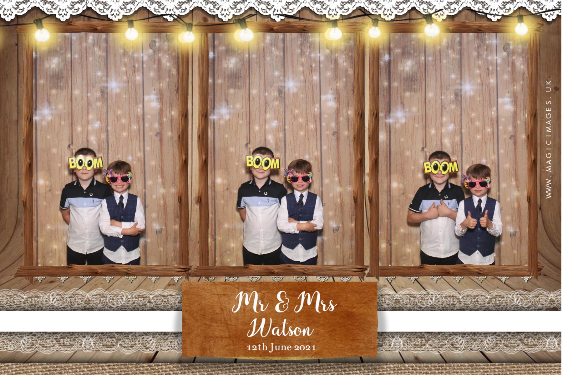 Mr & Mrs Watson | View more photos from the event at gallery.magicimages.uk/u/MagicImages/Mr-Mrs-Watson