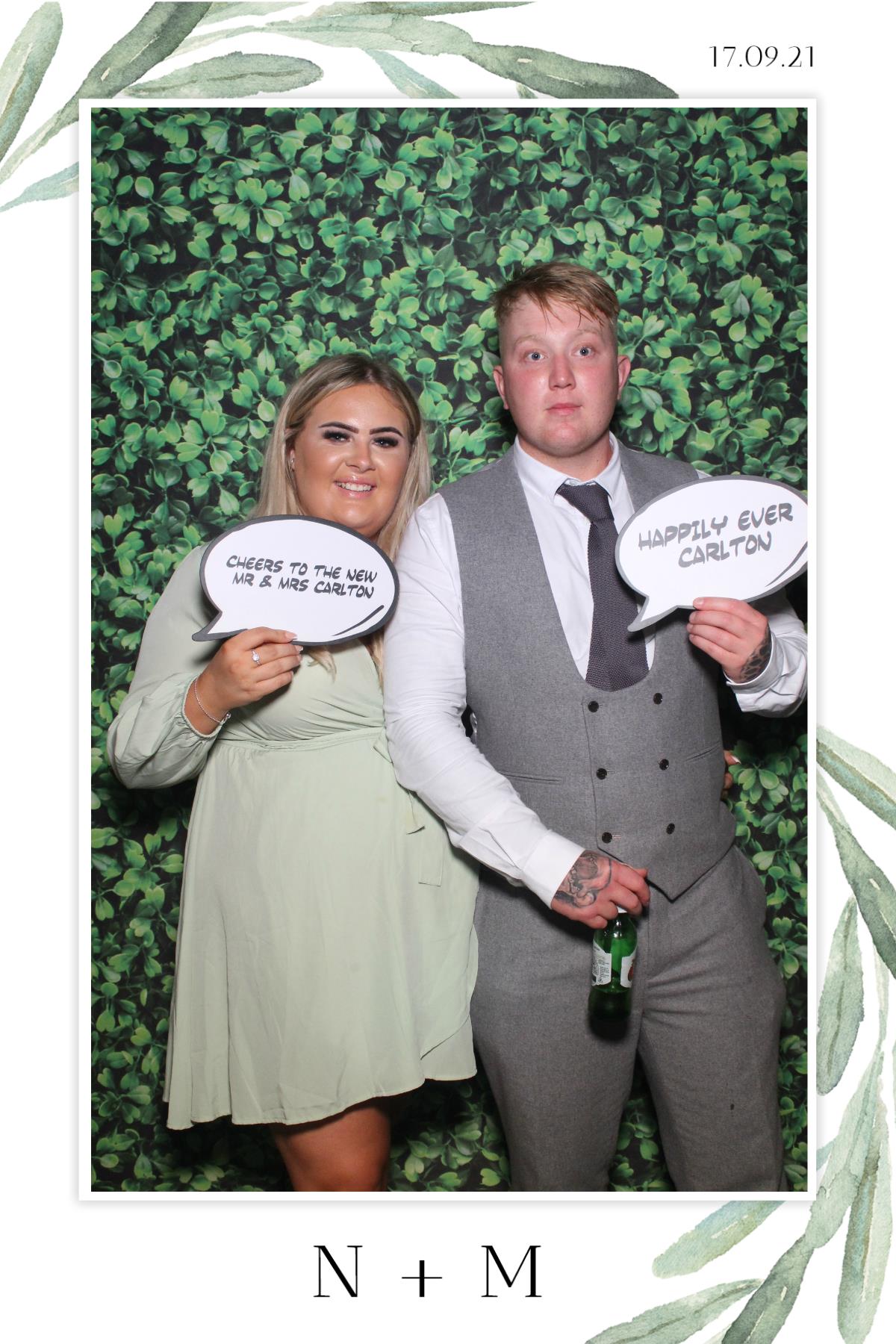 Nick & Melissa  | View more photos from the event at gallery.magicimages.uk/u/MagicImages/Nick-Melissa