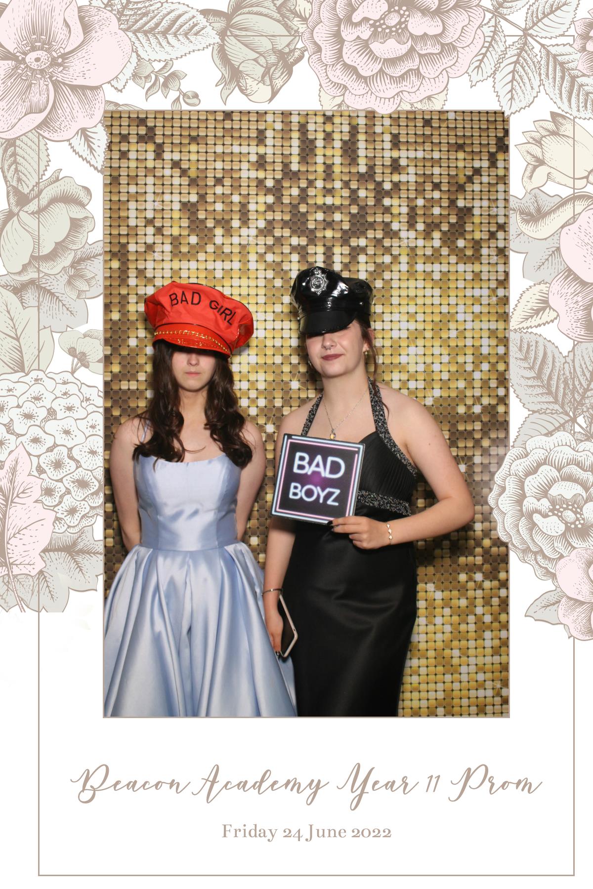 Beacon Year 11 prom | View more photos from the event at gallery.magicimages.uk/u/MagicImages/Beacon-Year-11-prom