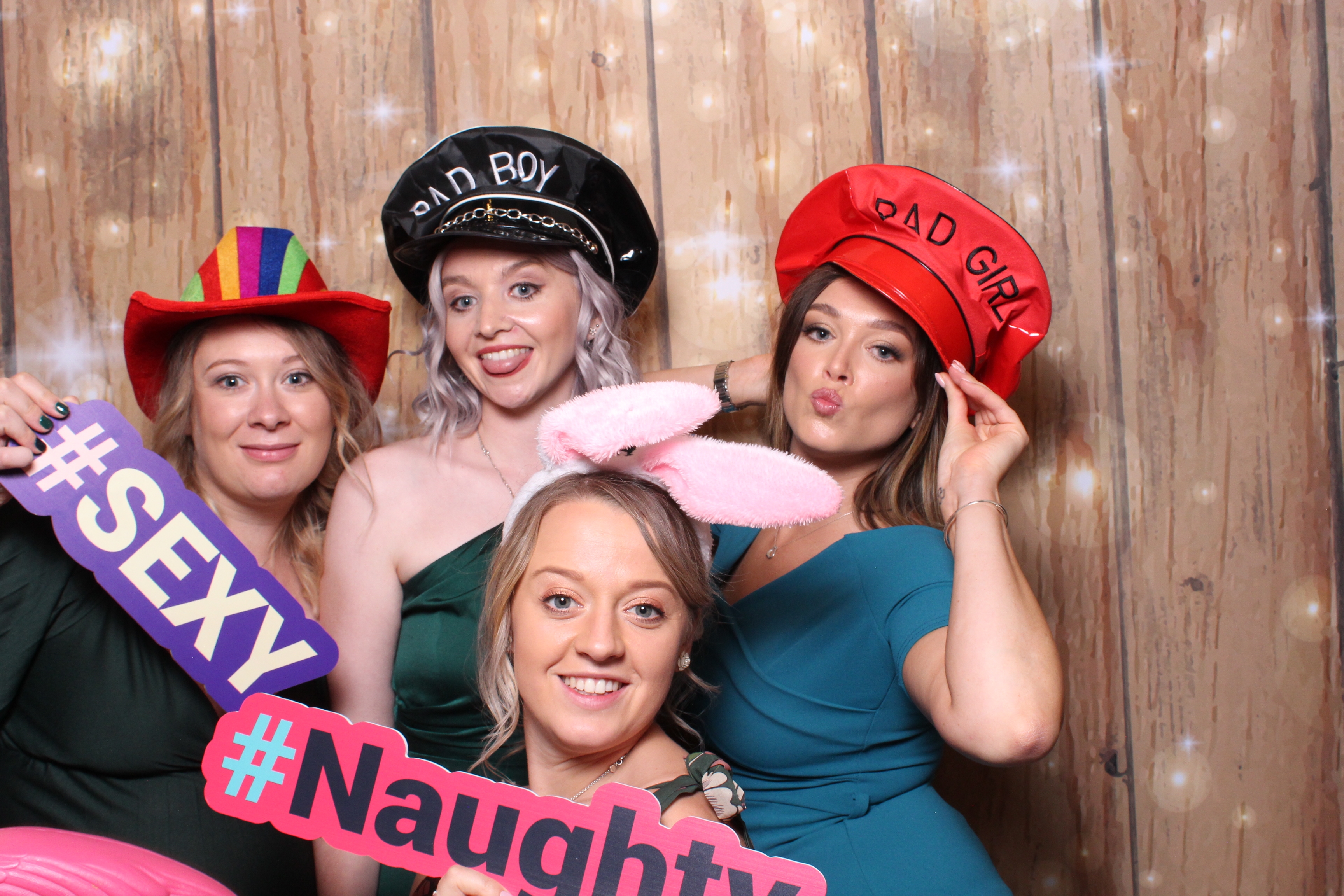 Elliot & Rio  | View more photos from the event at gallery.magicimages.uk/u/MagicImages/Elliot-Rio