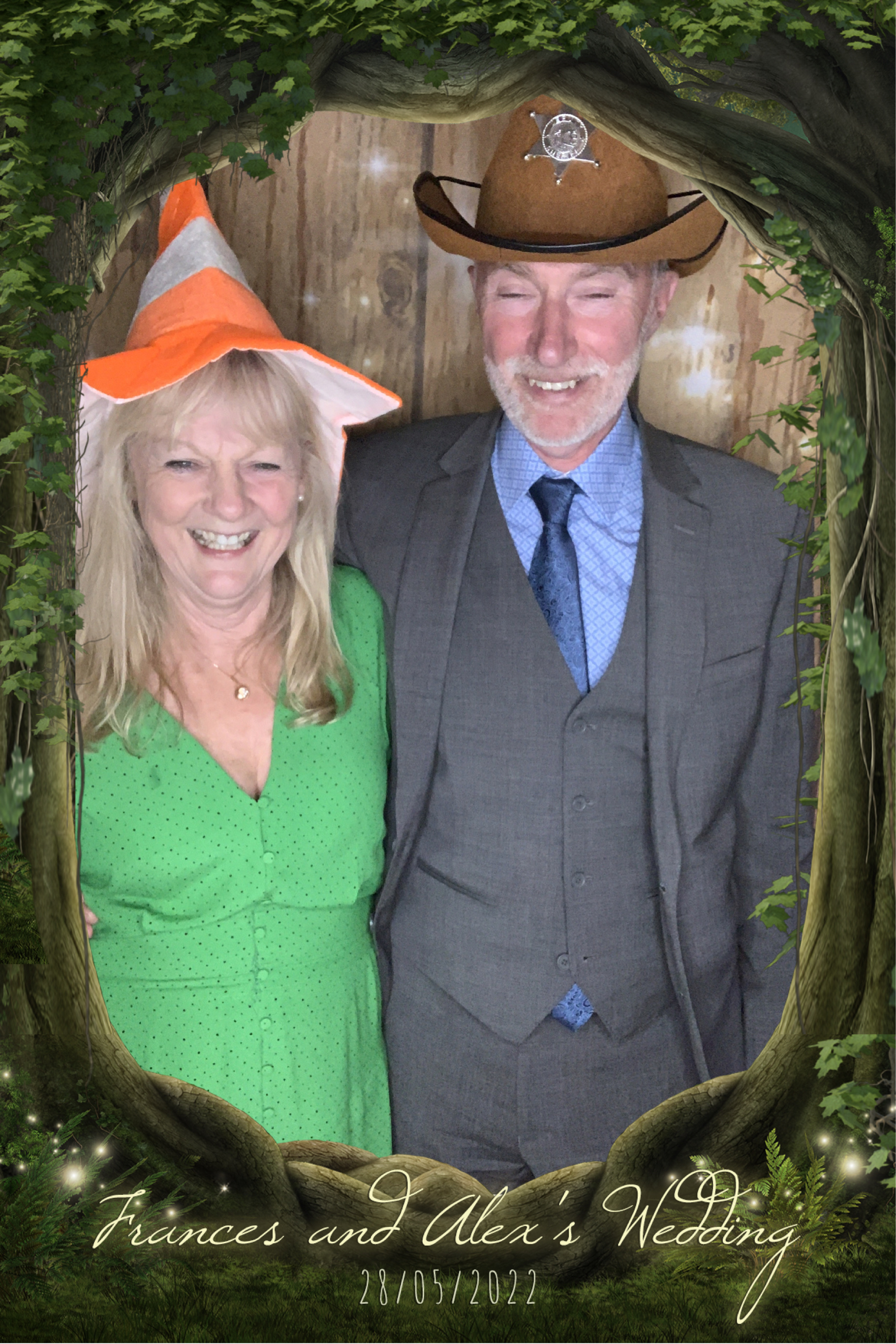 Frances & Alex  | View more photos from the event at gallery.magicimages.uk/u/MagicImages/Frances-Alex